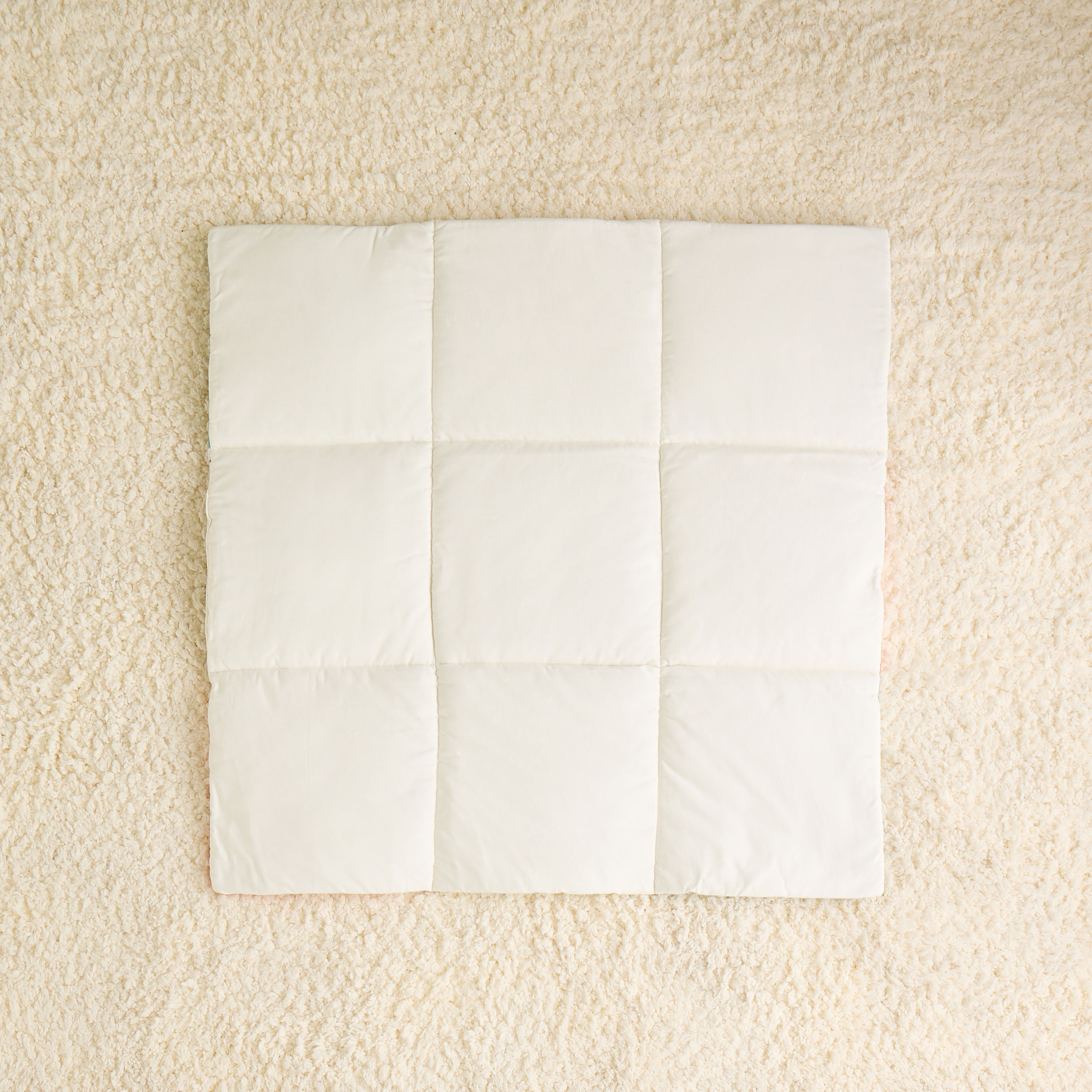 حصيرة لعب بتصميم رقع من جيجلز-baby-infantactivity-playpensandplaymats-image-2