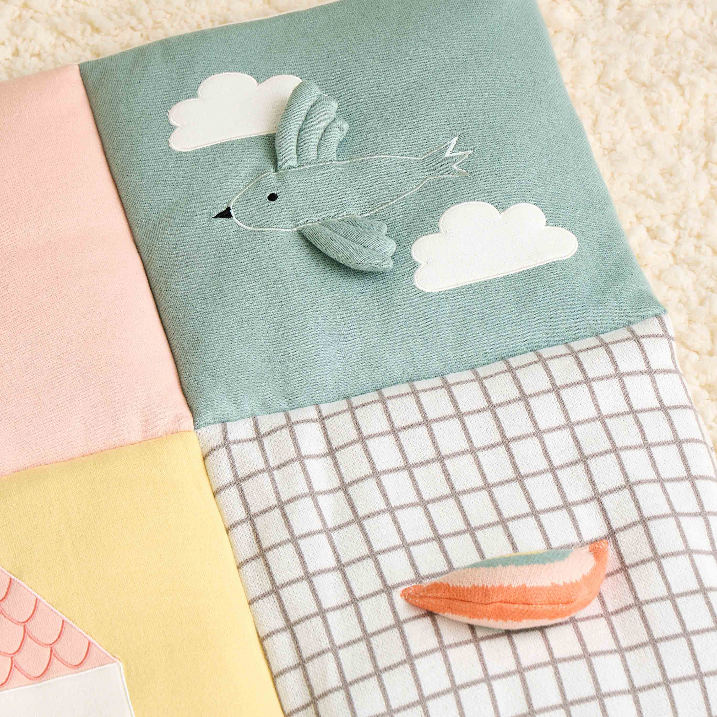 حصيرة لعب بتصميم رقع من جيجلز-baby-infantactivity-playpensandplaymats-image-4