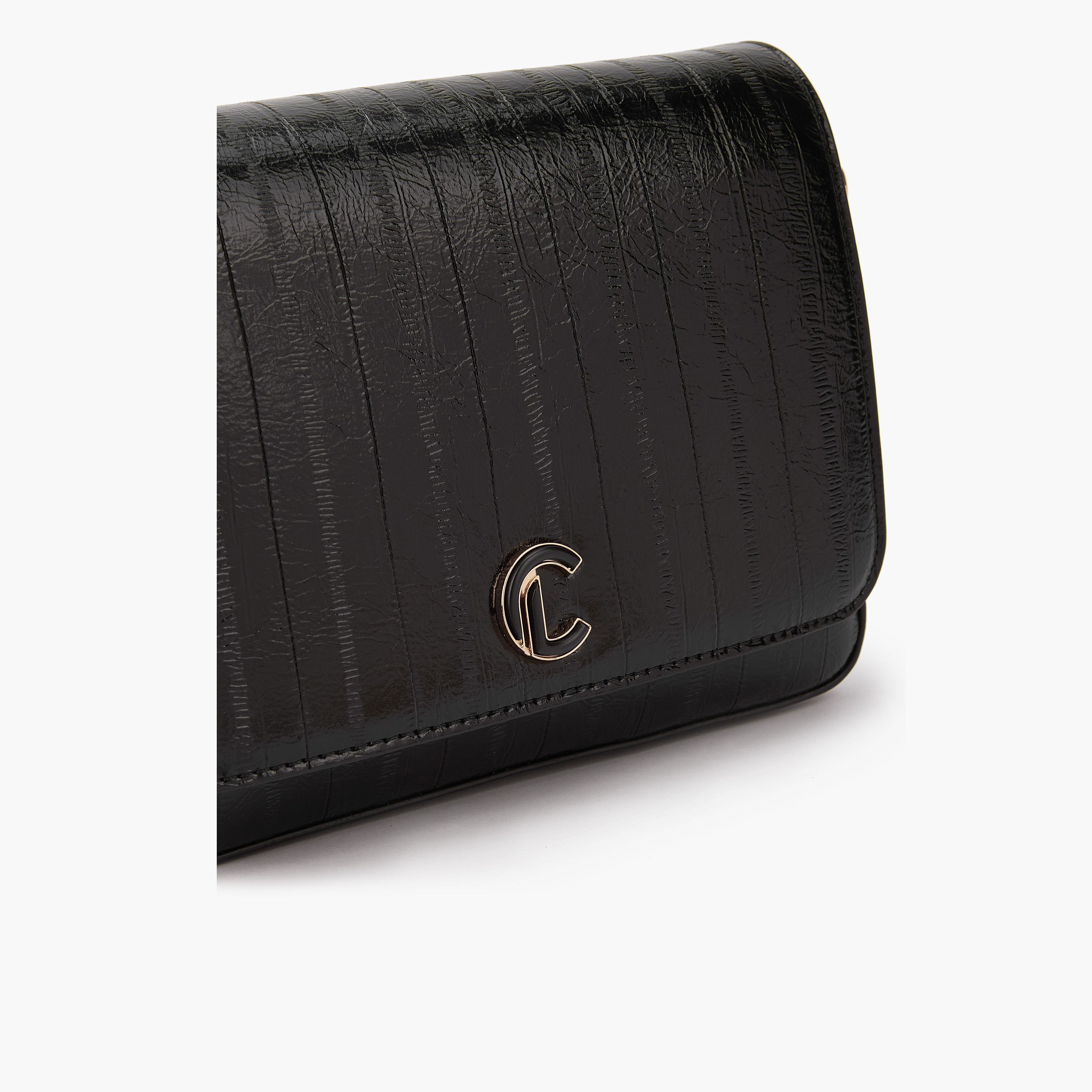 شنطة كروس بودي بارزة الملمس بطية إغلاق من لو كونفورت-women-bagsandwallets-handbags-image-4