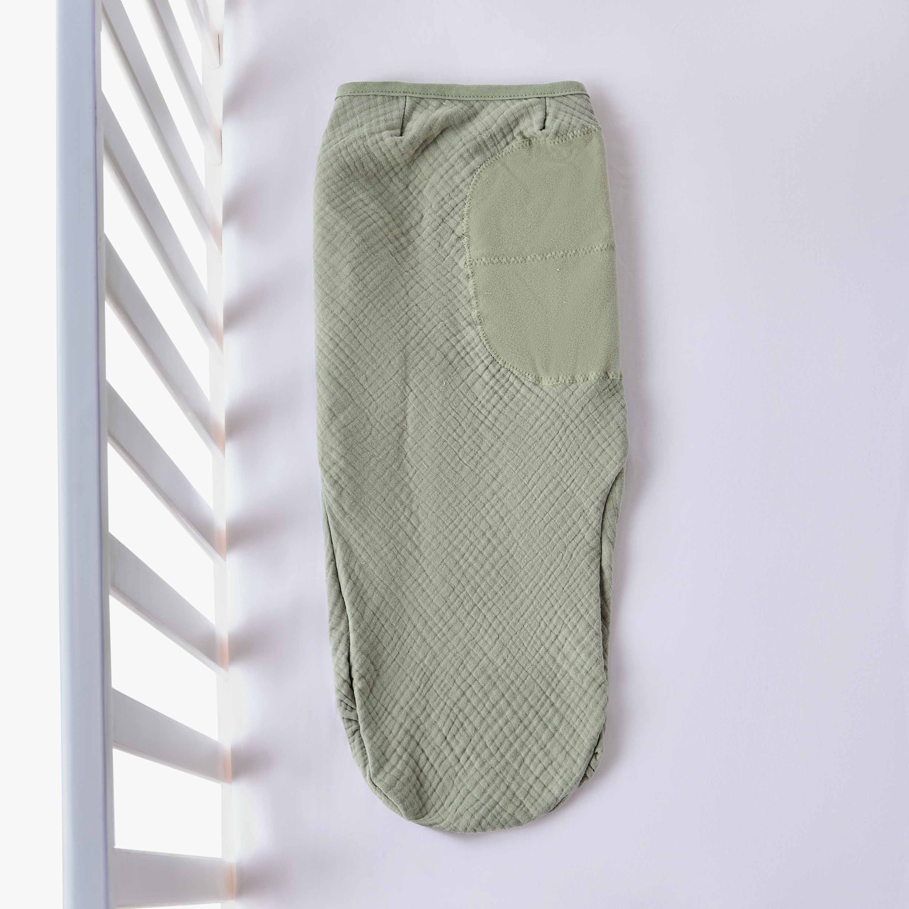 Giggles Baby Swaddle with Soft Muslin - 83x58 cm-baby-nursery-blanketsandswaddles-swaddlesandsleepingbags-image-2