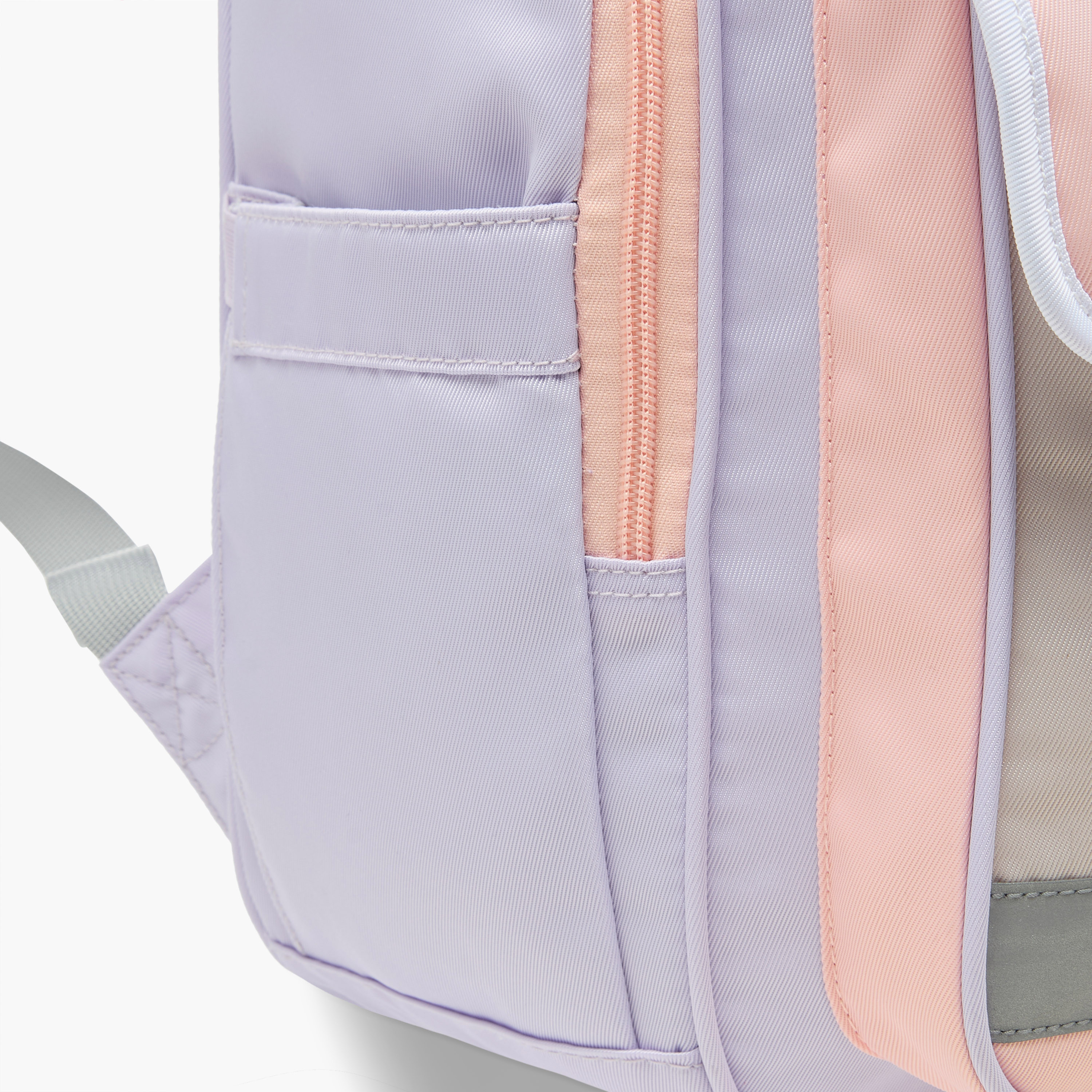 شنطة ظهر بقوالب ملونة وحمالات قابلة للتعديل وسحاب إغلاق من جونيورز - 15 بوصة-school-bagsandbackpacks-backpacks-image-12