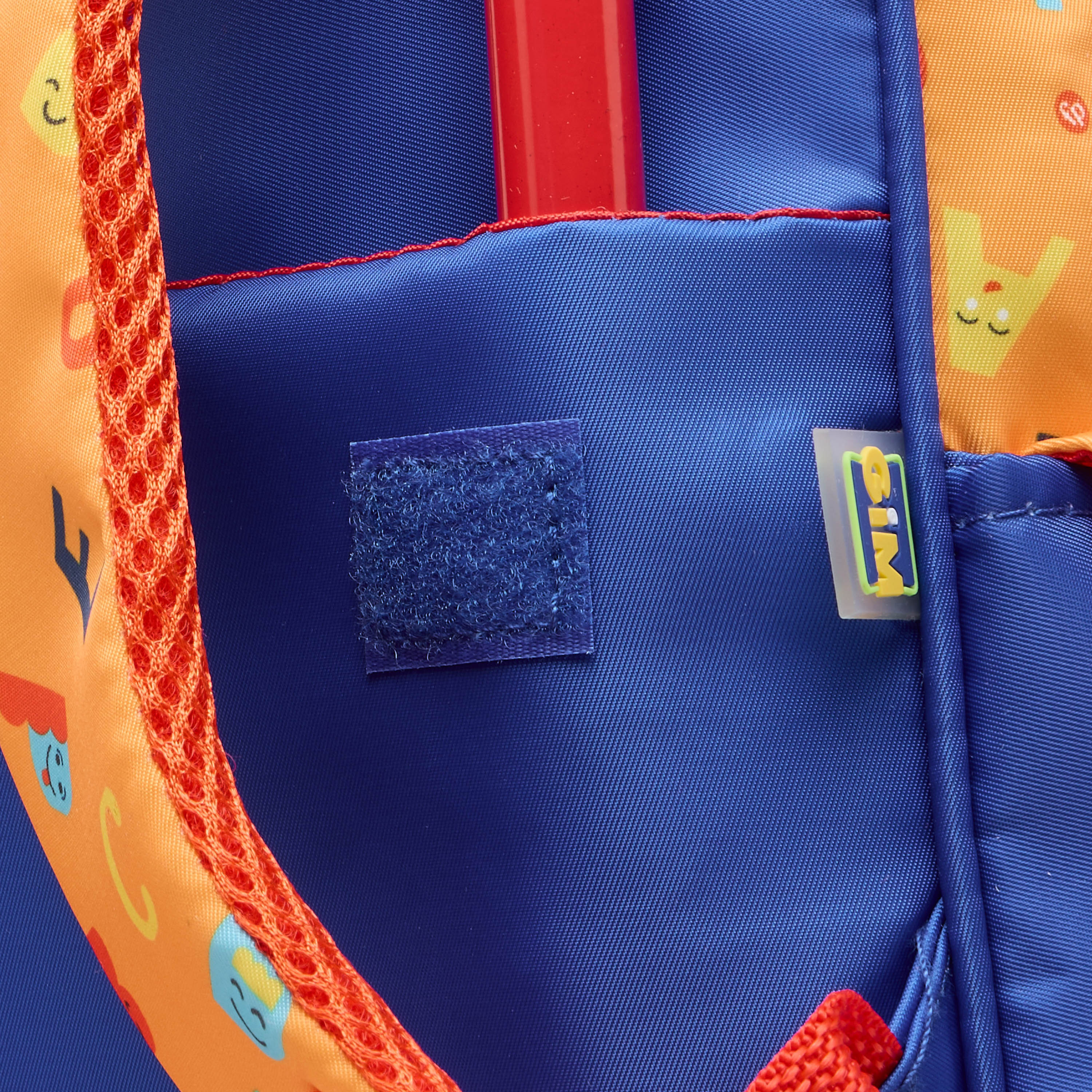شنطة ظهر ترولي بطبعات بمقبض قابل للسحب وسحاب إغلاق من فيشر-برايس - 12 بوصة-school-bagsandbackpacks-trolleybags-image-11