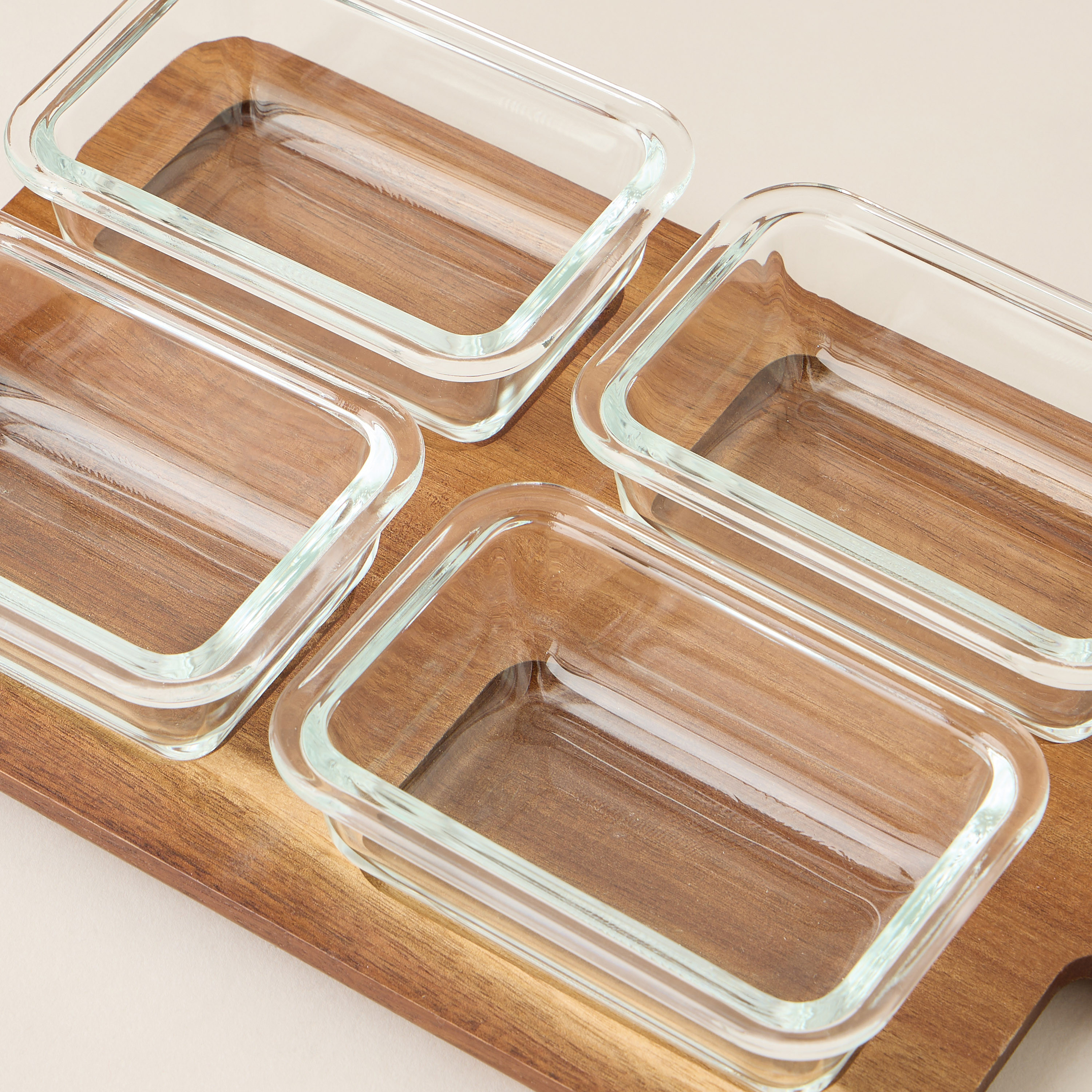 4-Piece Glass Bowl Set with Wooden Tray-household-dining-serveware-chipsanddip-image-3