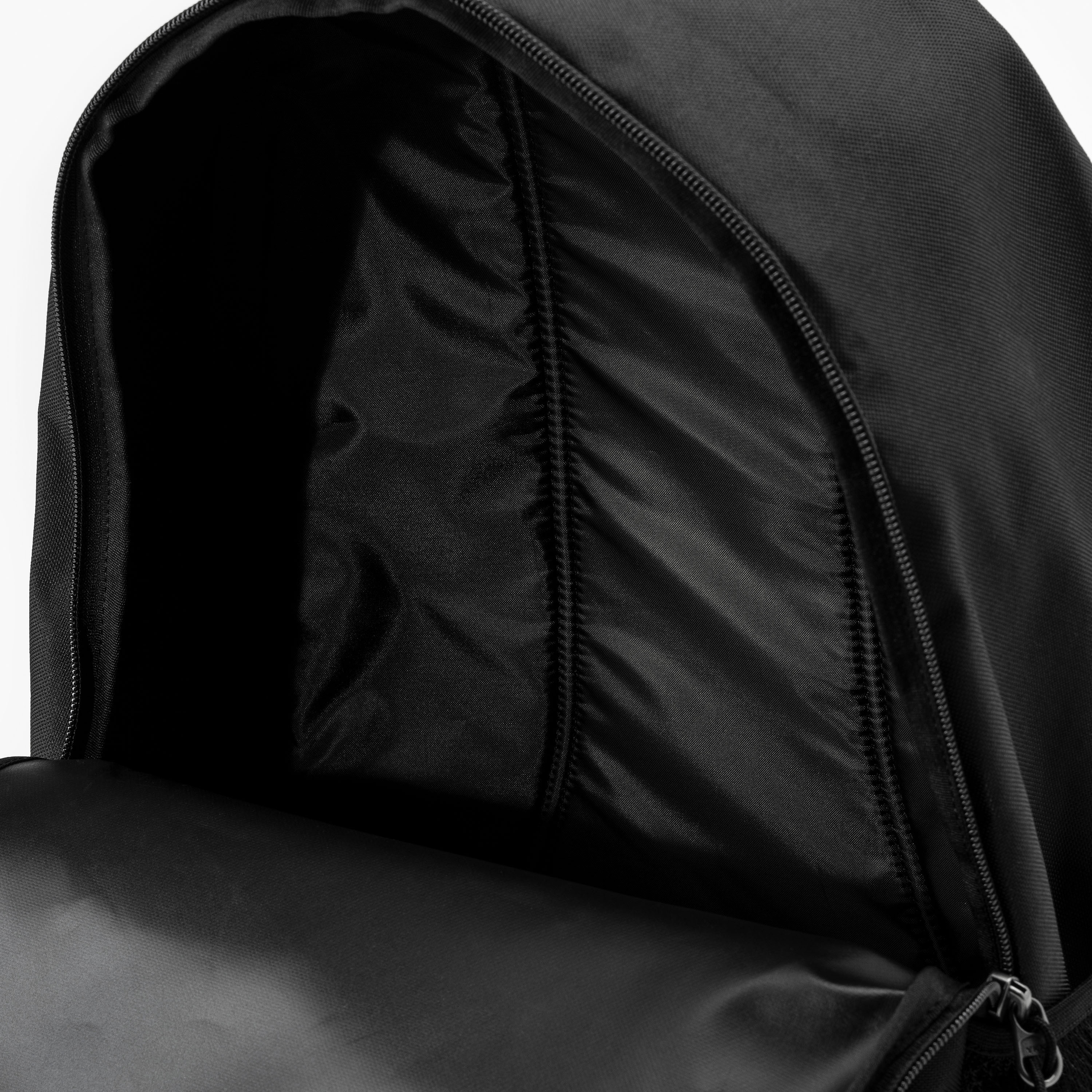 ليفايز- شنطة ظهر 20 لتر، بوليستر، أحزمة كتف قابلة للتعديل | 380040257-school-bagsandbackpacks-backpacks-image-4