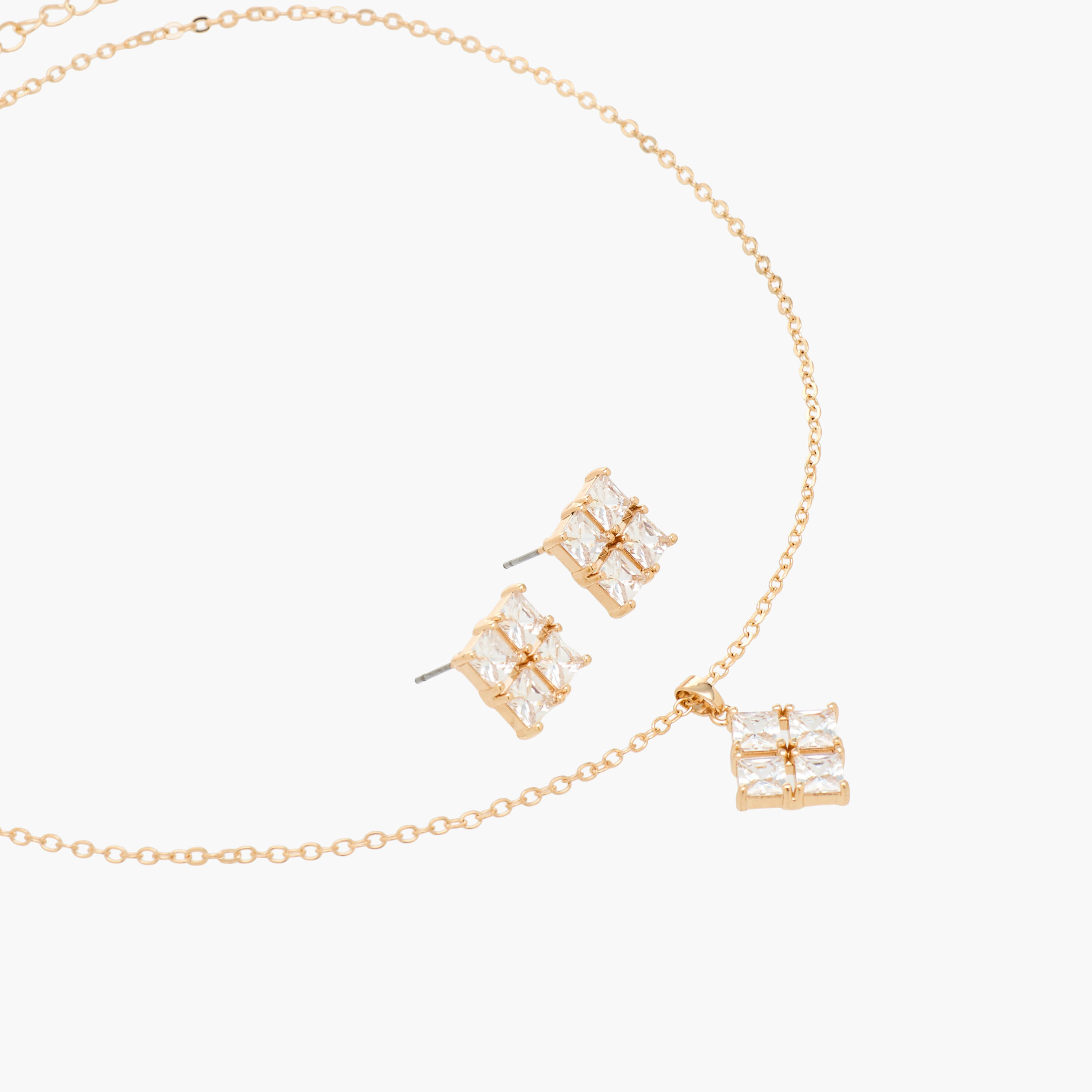طقم عقد بدلاية وحلقان مزيّن بالأحجار-women-watchesandjewellery-jewellery-jewellerysets-image-3