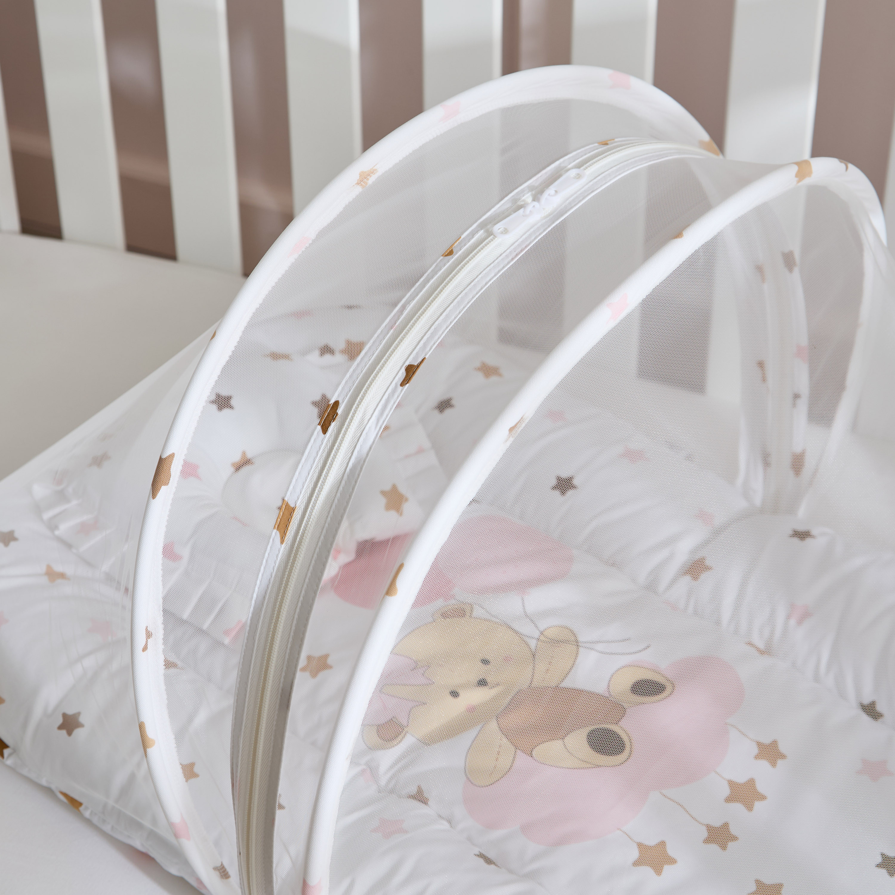 Juniors Baby Bed with Net-baby-nursery-blanketsandswaddles-swaddlesandsleepingbags-image-4