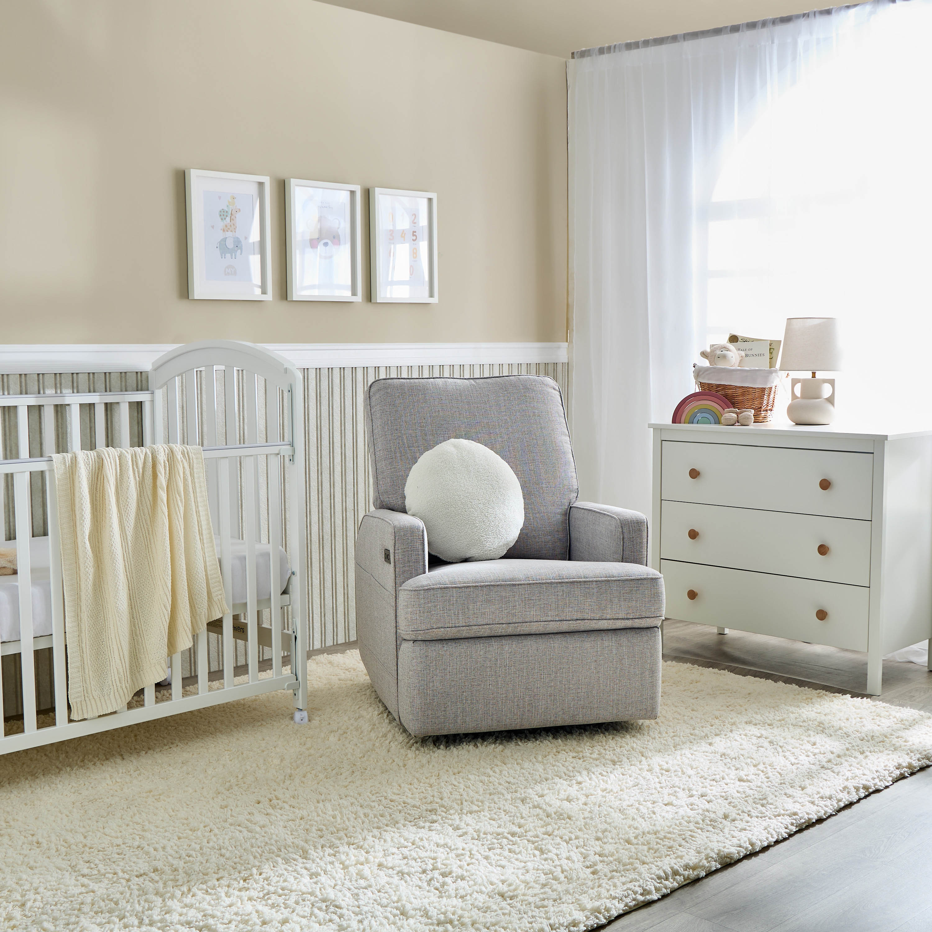 Giggles Quinn Nursery Electric Recliner with USB Ports-baby-nursery-furniture-rockingchairs-image-10