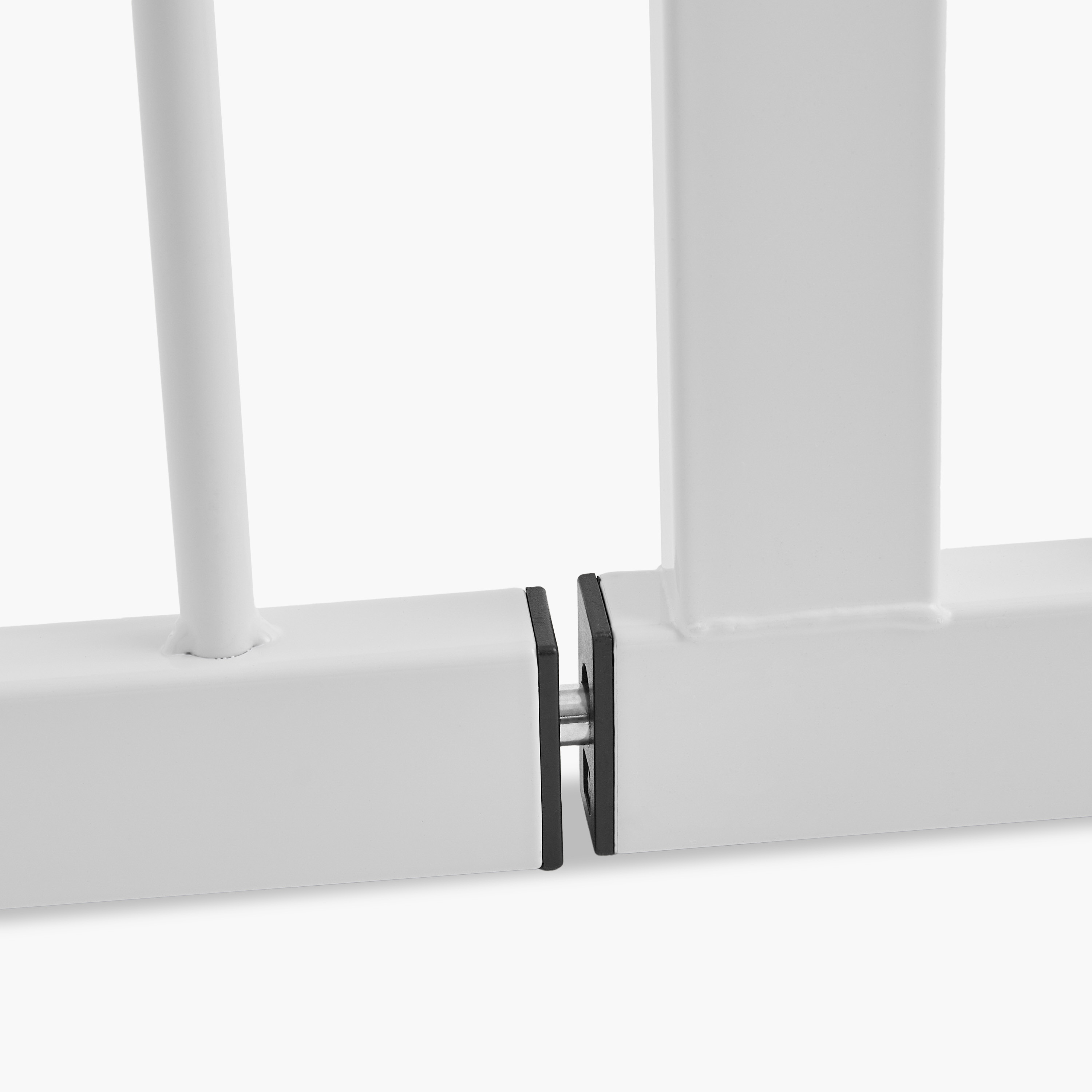 Juniors Baby Proofing Safety Gate-baby-healthandsafety-babyproofing-image-8