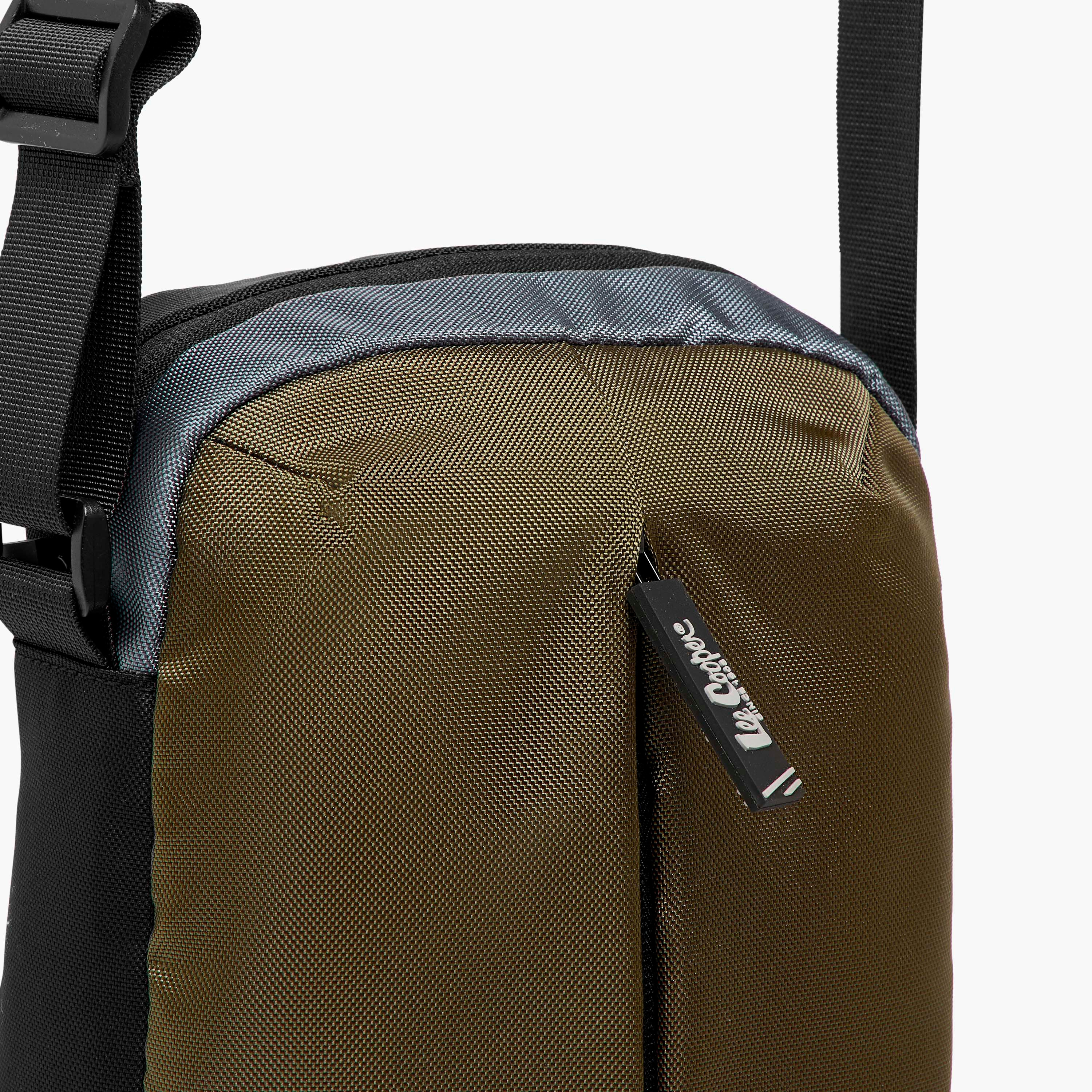 شنطة كروس بودي بحزام قابل للتعديل للرجال من لي كوبر-travel-accessories-image-5