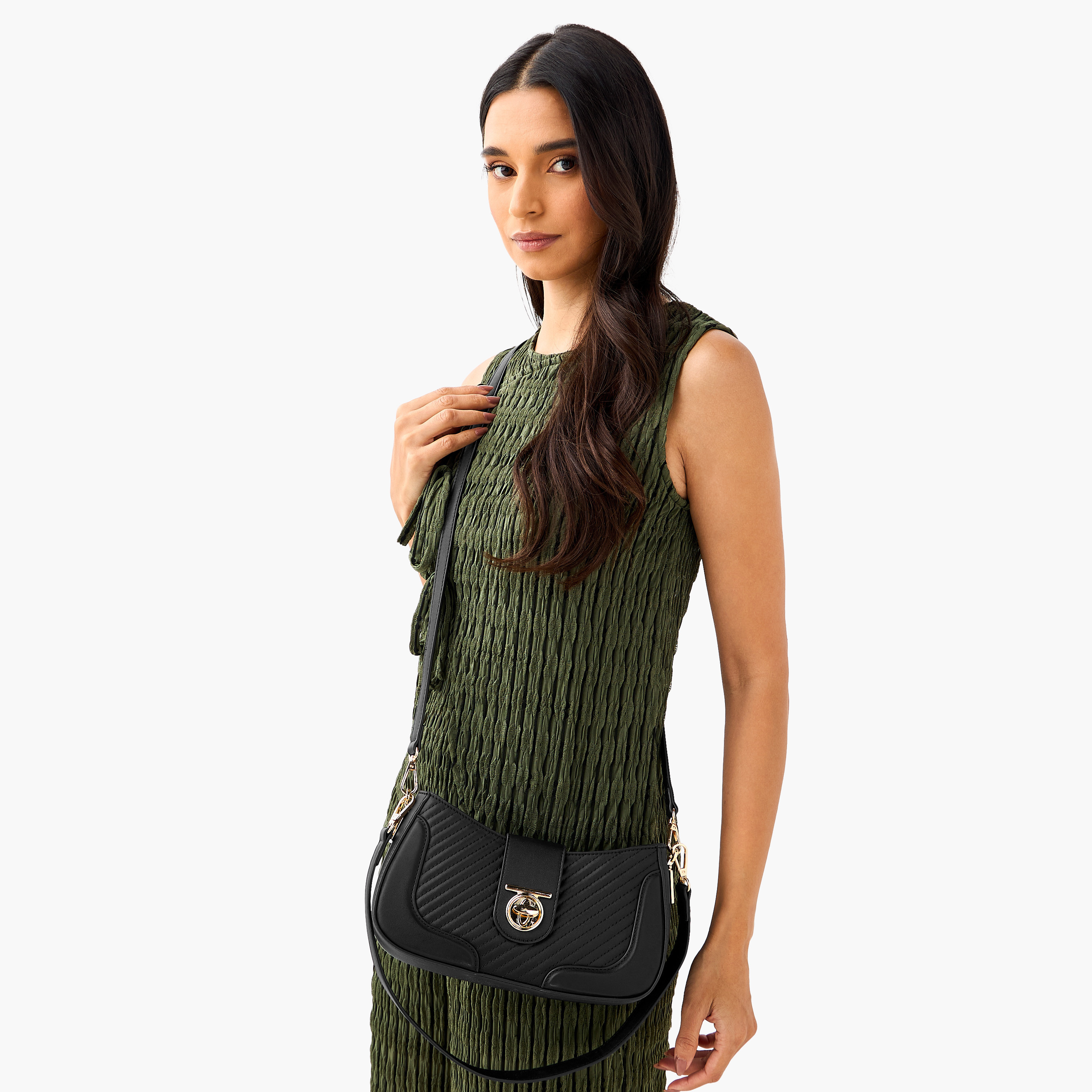 شنطة كروس بودي مبطنة بحمالات قابلة للفصل وقفل إغلاق دوّار من ساشا-women-bagsandwallets-handbags-image-2