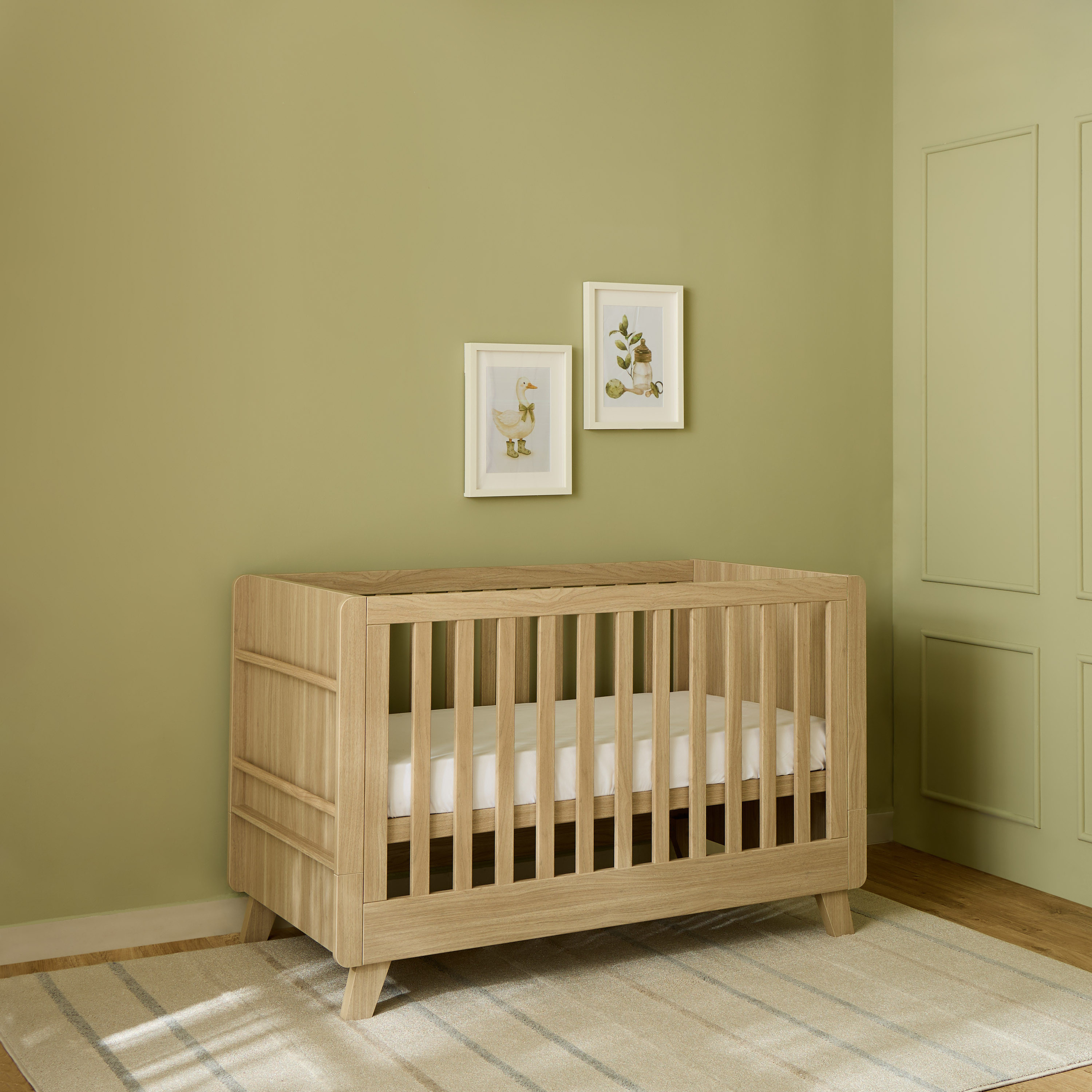 سرير أطفال خشب بارتفاع مرتبة قابل للتعديل أوسكار من جيجلز-baby-nursery-furniture-cribsandbeds-babycribs-image-8