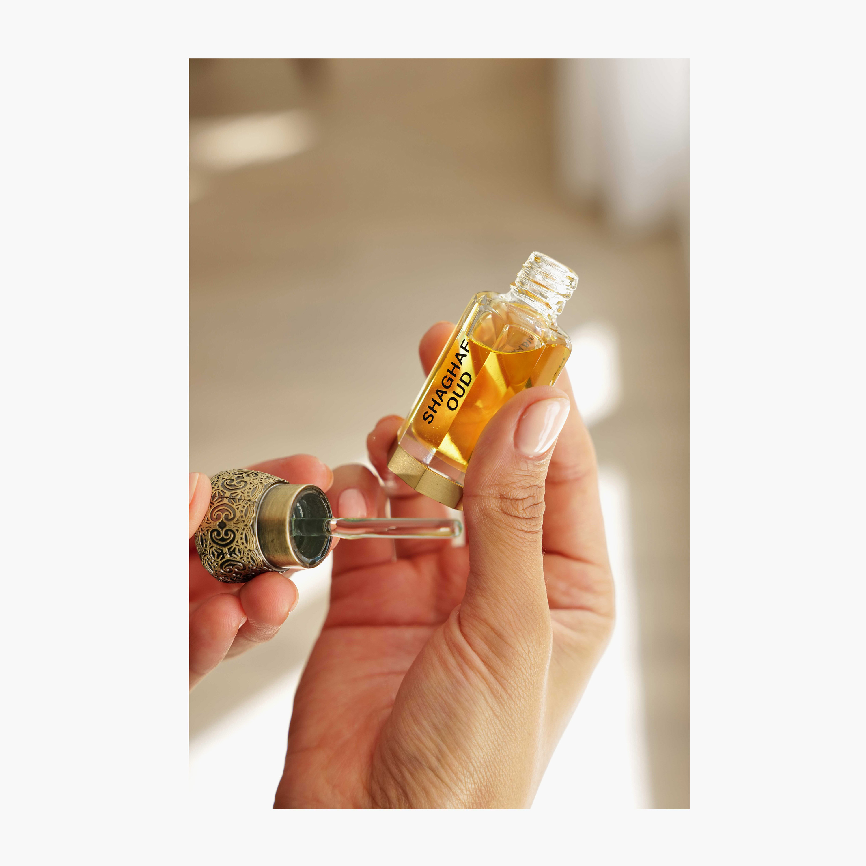 زيت عطري شغف عود من سويس آرابيان - 12 مل-beautyandpersonalcare-fragrance-unisex-image-6