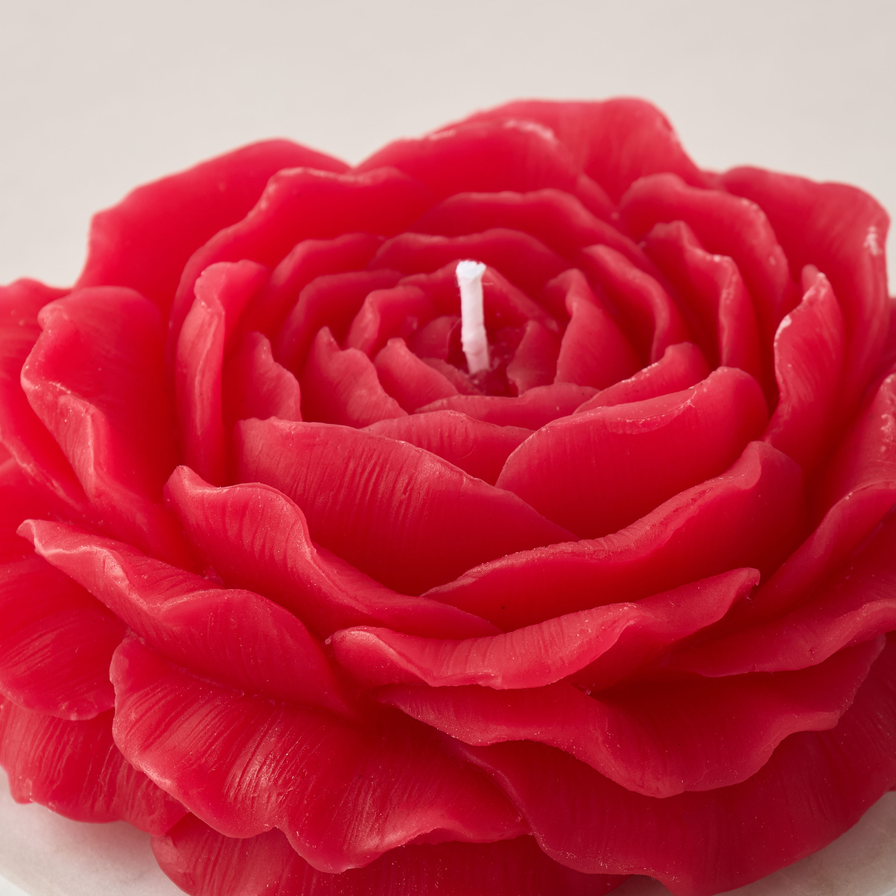 Rose Shaped Scented Decorative Candle - Set of 2-household-homefragrance-candles-image-3