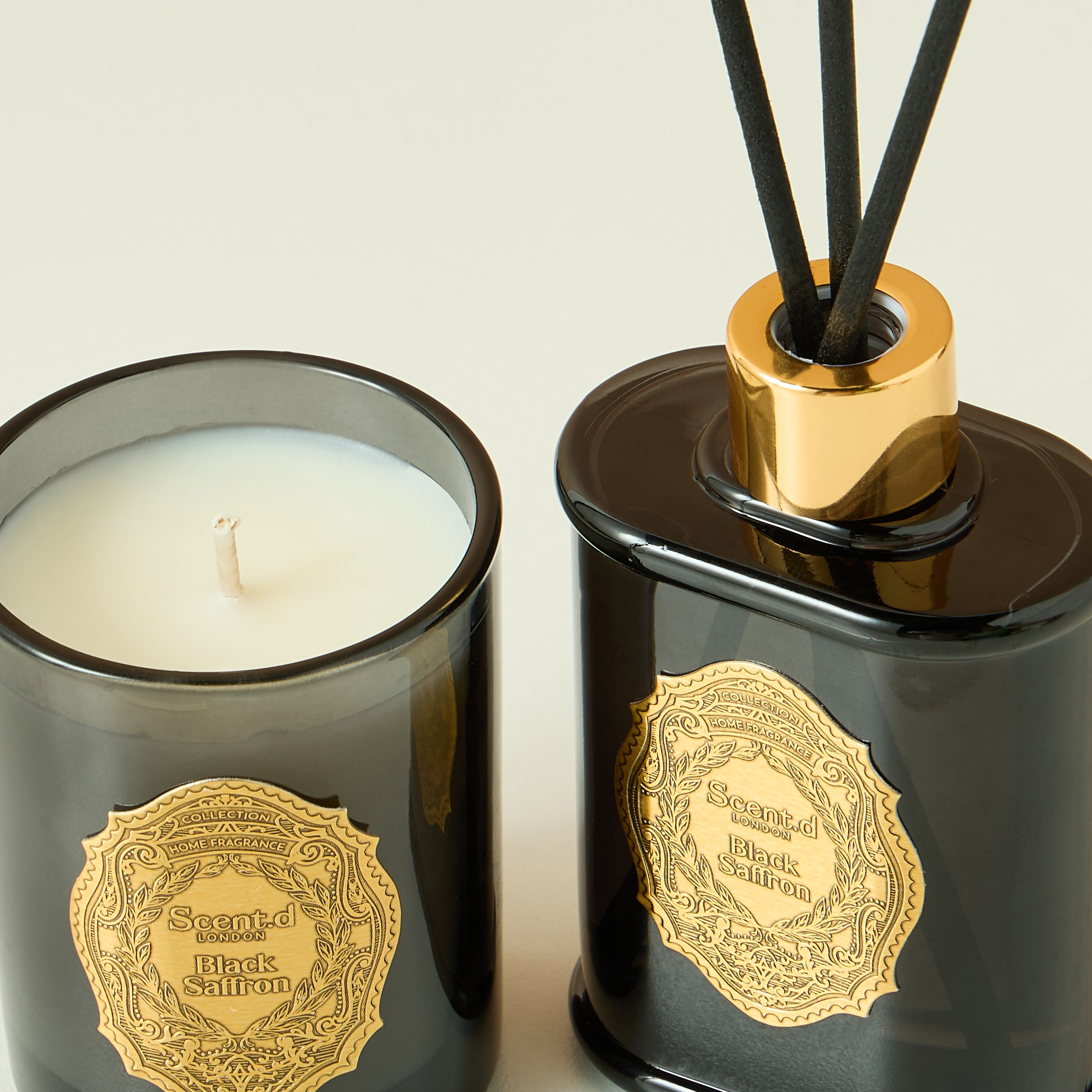 طقم هدايا شمعة معطرة وموزع عطور بالأعواد أورينتال لوكس بلاك زعفران قطعتين من سنت.دي لندن-household-homefragrance-fragrancegiftset-image-4