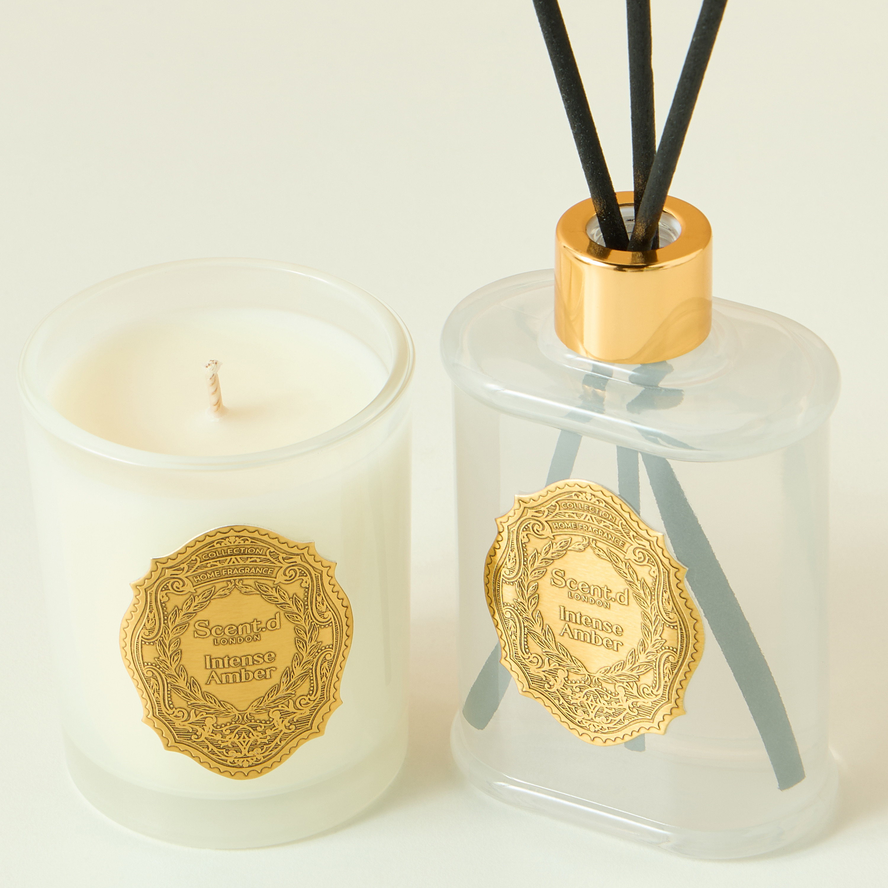طقم هدايا شمعة معطرة وموزع عطور بالأعواد أورينتال لوكس بلاك زعفران قطعتين من سنت.دي لندن-household-homefragrance-fragrancegiftset-image-4