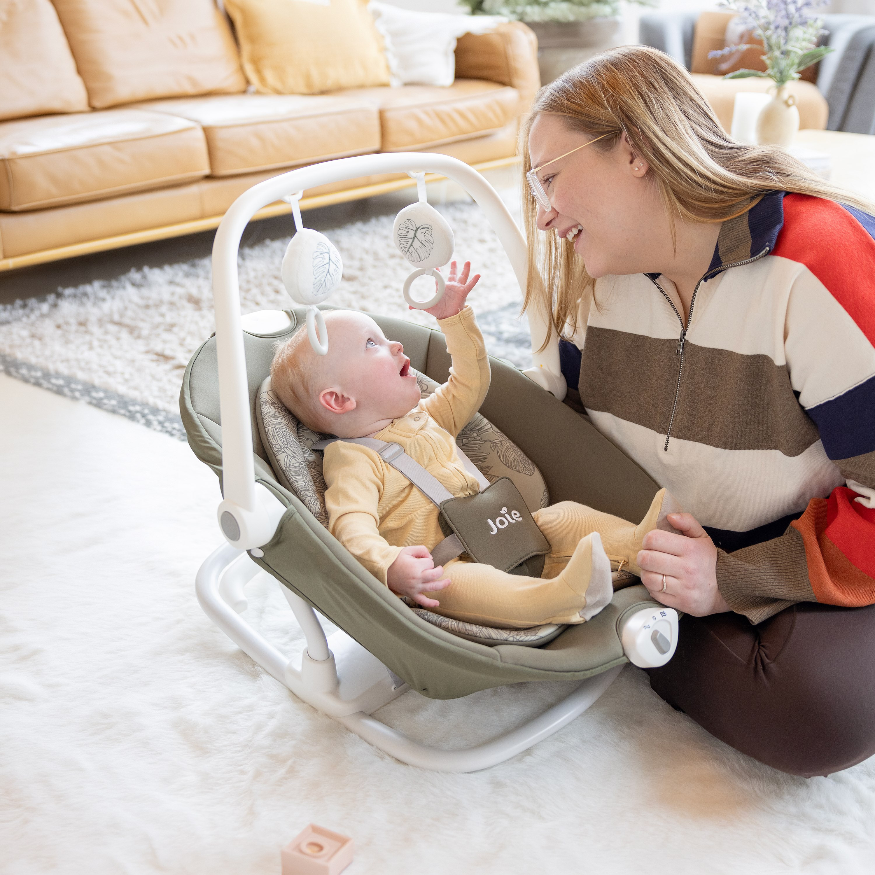 Joie Sansa 2-in-1 Frankie and Friends Swing Rocker-baby-infantactivity-rockers-image-9