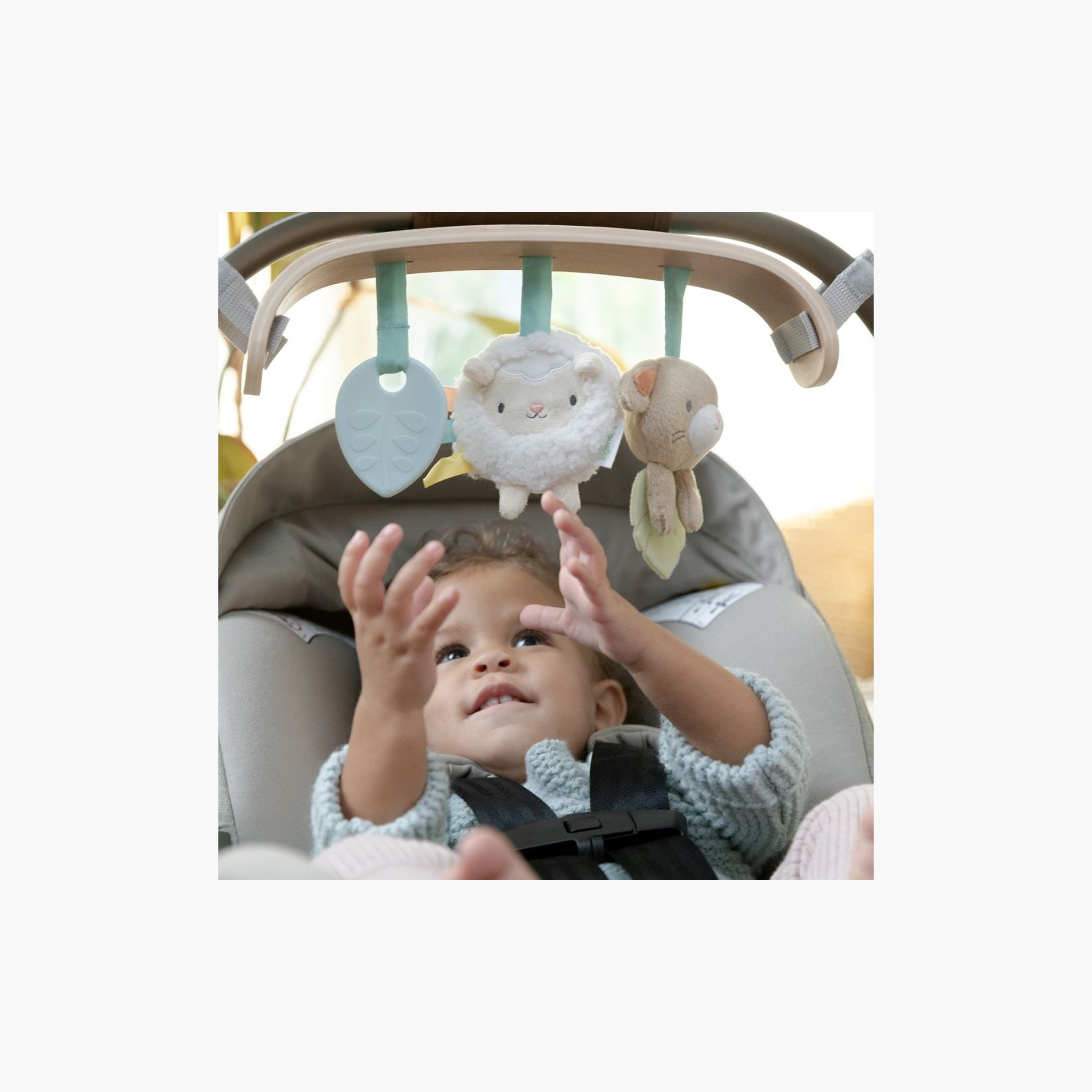 Ingenuity Soothing Essentials Wood Carrier Toy Bar with 3-Piece Removable Toys - 0-12 Months-toys-babyandtoddlertoys-strollertoys-image-2