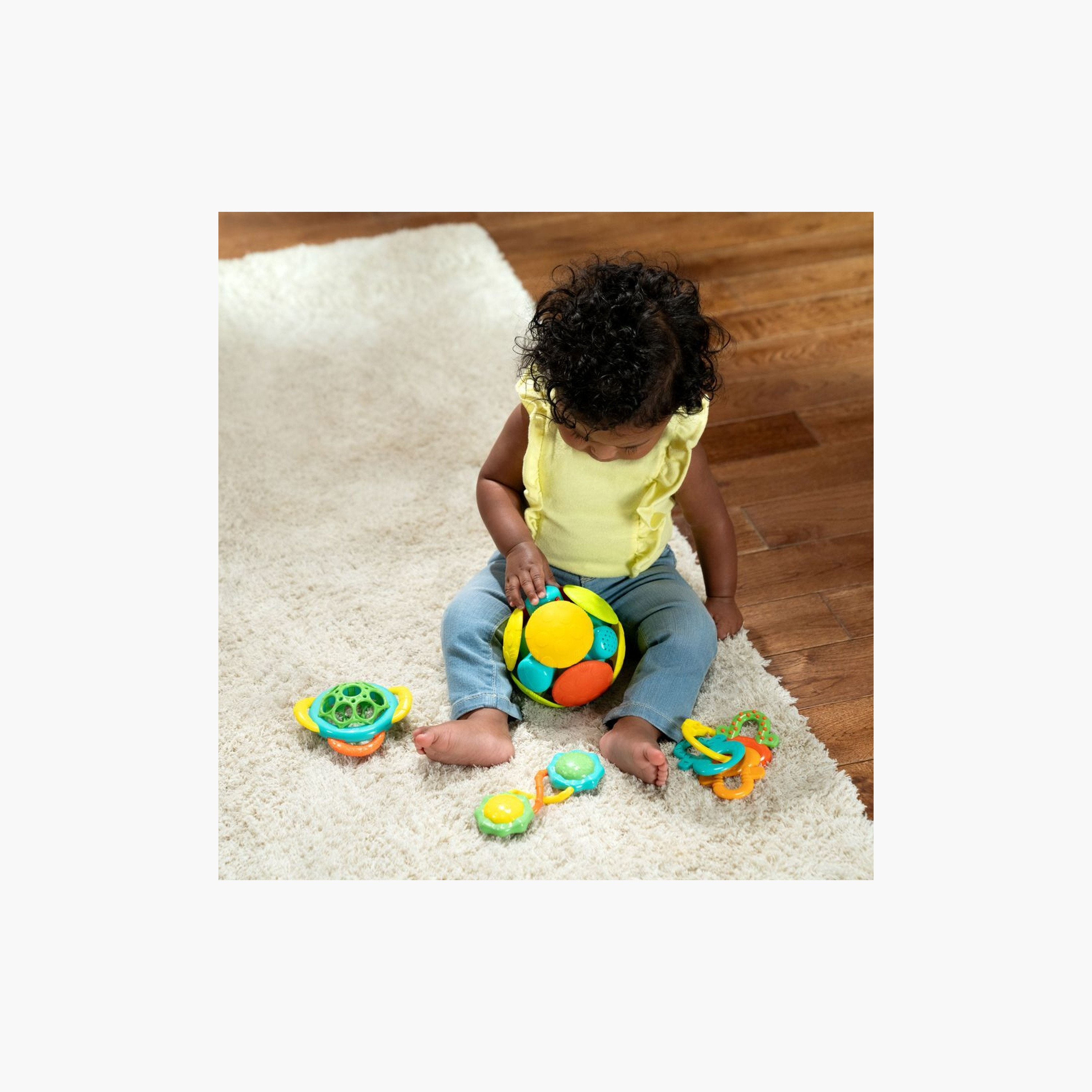 Bright Starts 4-Piece Catch Me Smile Holiday Gift Set - 3 Months+-toys-babyandtoddlertoys-rattlesandteethers-image-7