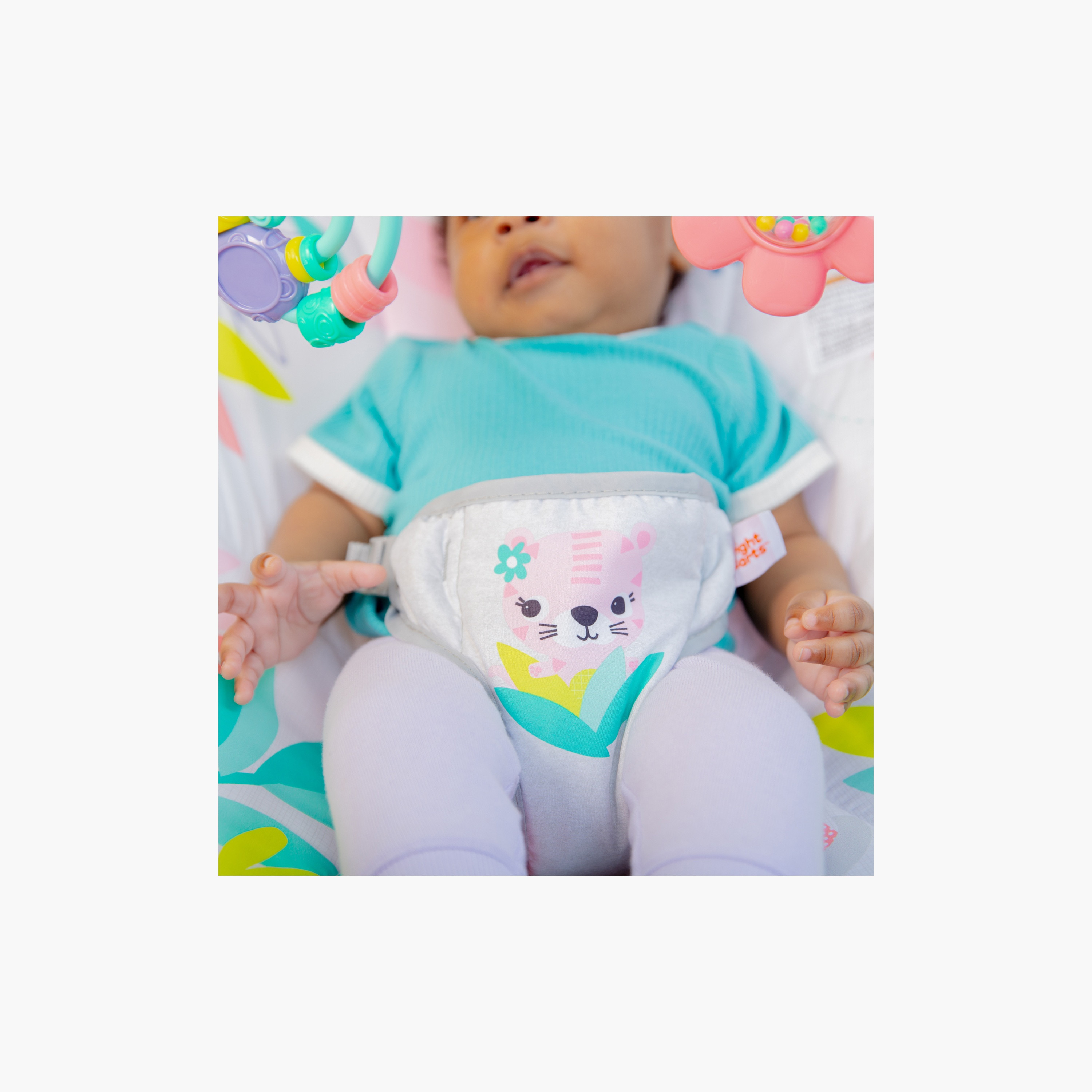 Bright Starts Rainforest Vibes Vibrating Bouncer with Hanging Toys - Newborns+-baby-infantactivity-bouncers-image-12