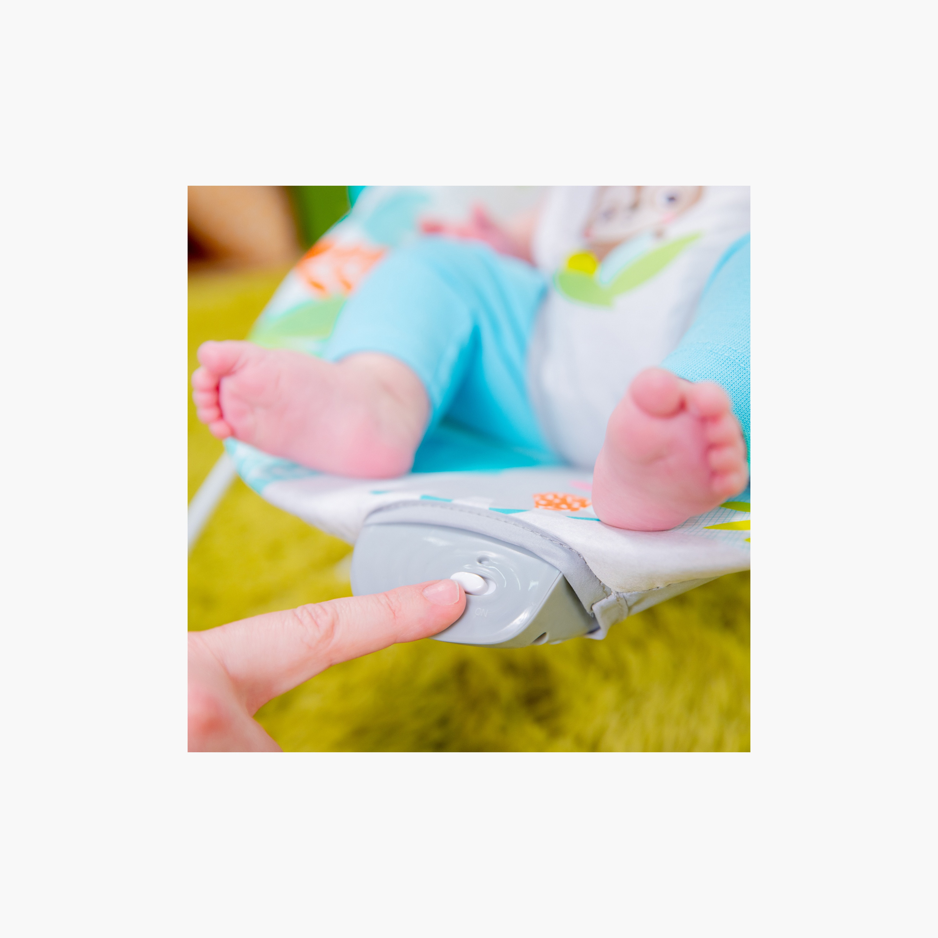 Bright Starts Rainforest Vibes Vibrating Bouncer with Hanging Toys - Newborns+-baby-infantactivity-bouncers-image-9
