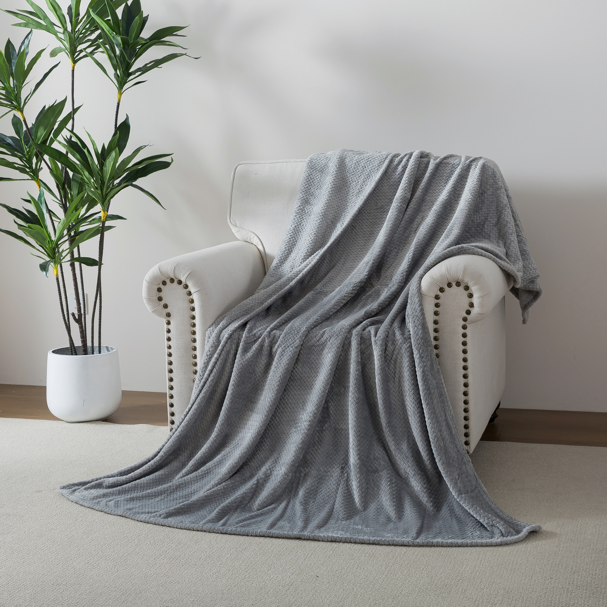 Karleen Decor Jacquard Blanket Plush Grey-household-bedding-blankets-image-4