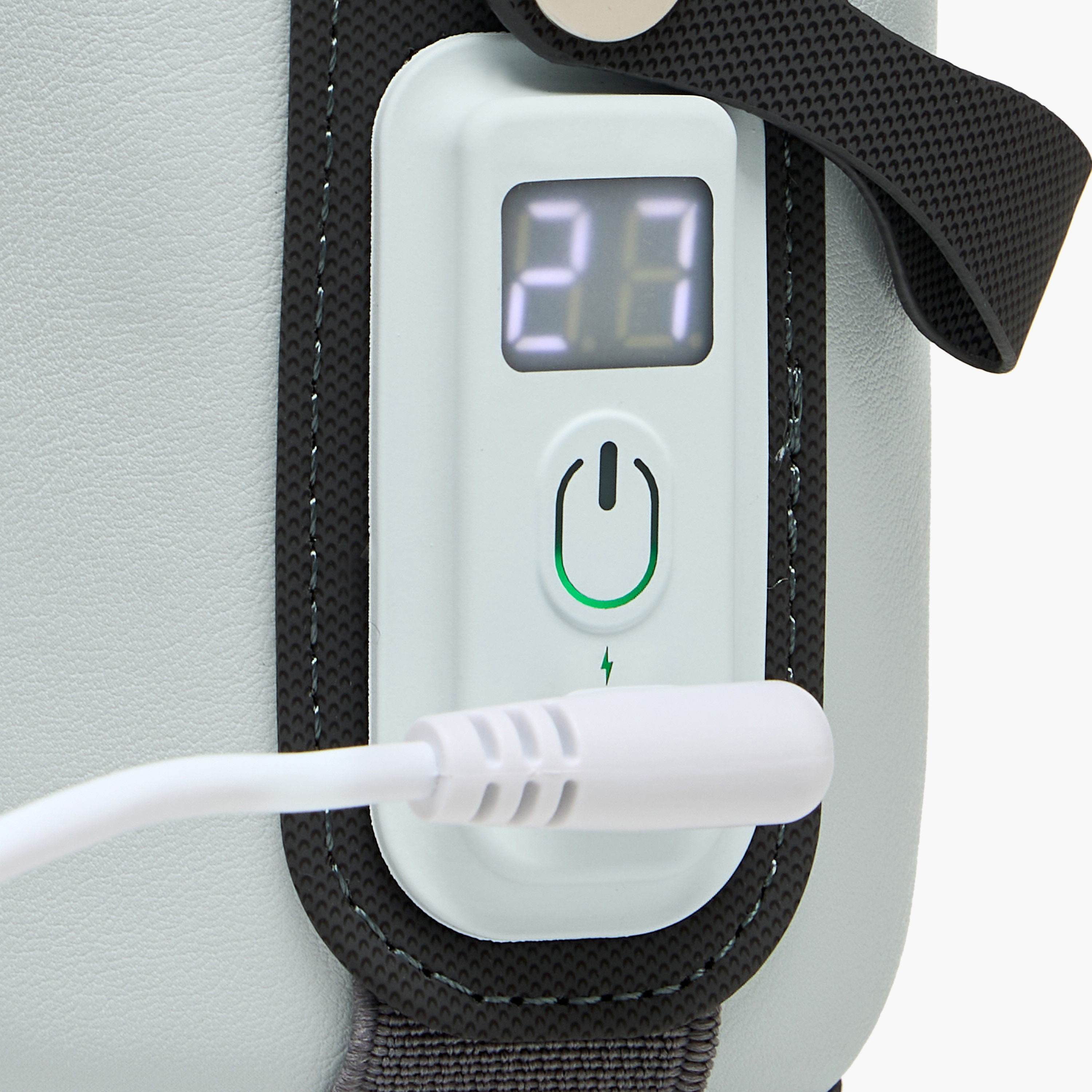 جهاز تسخين رضاعات محمول بشاشة رقمية من جونيورز-baby-feeding-sterilizersandwarmers-image-8