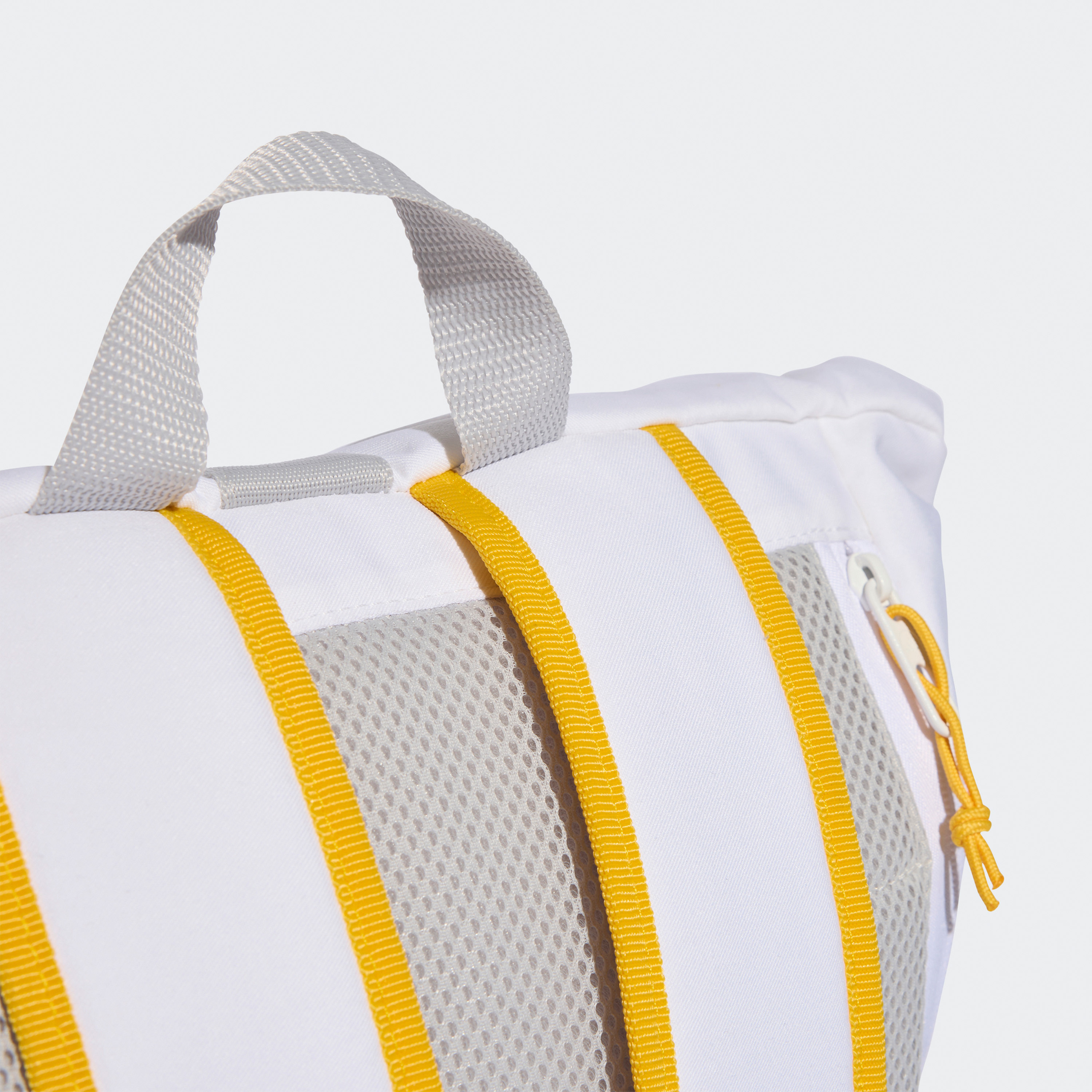 أديداس - حقيبة ظهر ريال مدريد هوم JN4150 | OE-travel-luggagesandbags-backpacks-image-6