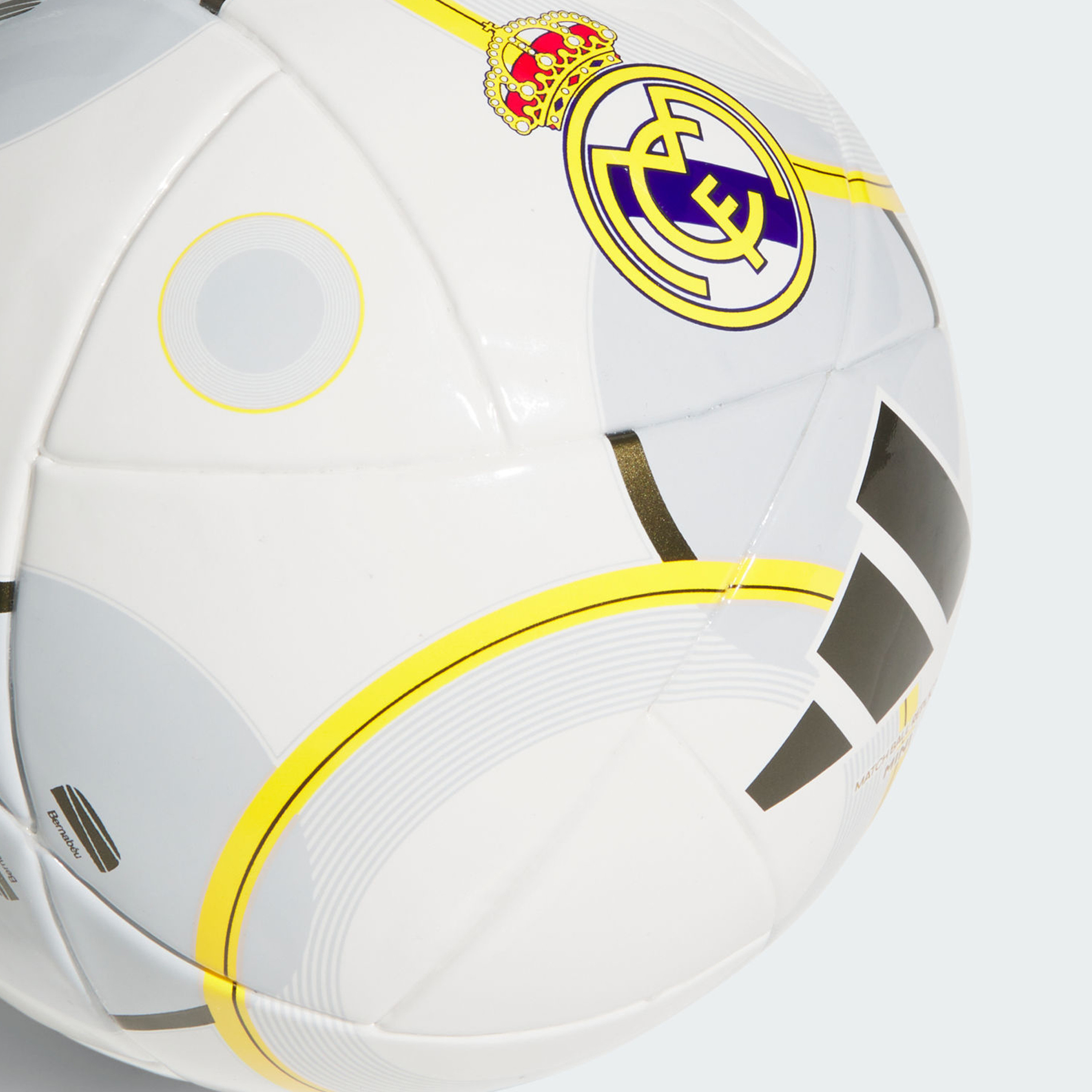 أديداس - كرة قدم ريال مدريد هوم الصغيرة مقاس 1 JN7358 | OE-toys-outdoor-activity-image-3