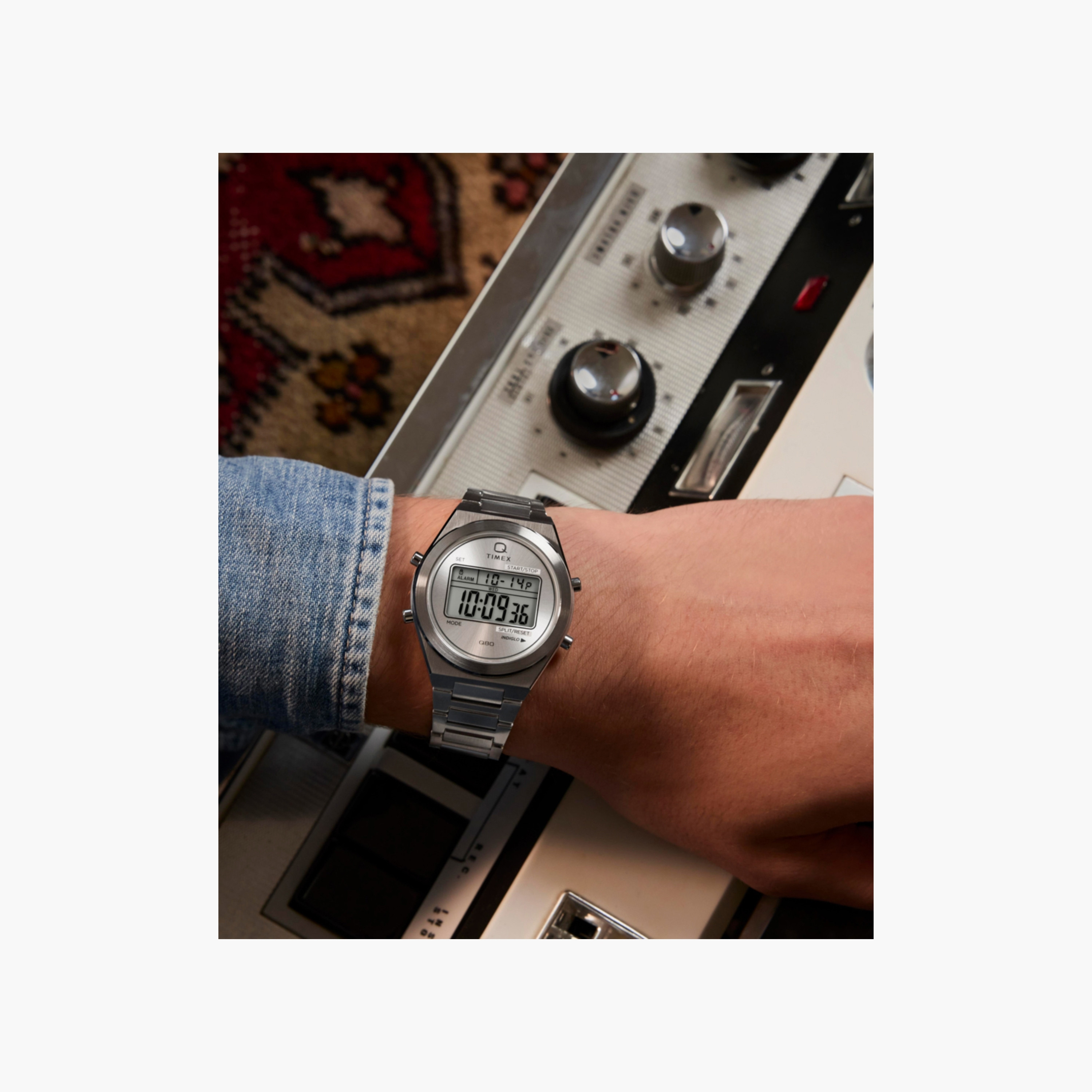 تايمكس ساعة يد رجالية 39 مم ذهبية رقمية ستانلس ستيل | TW2Y09700-men-watchesandjewellery-watches-image-13