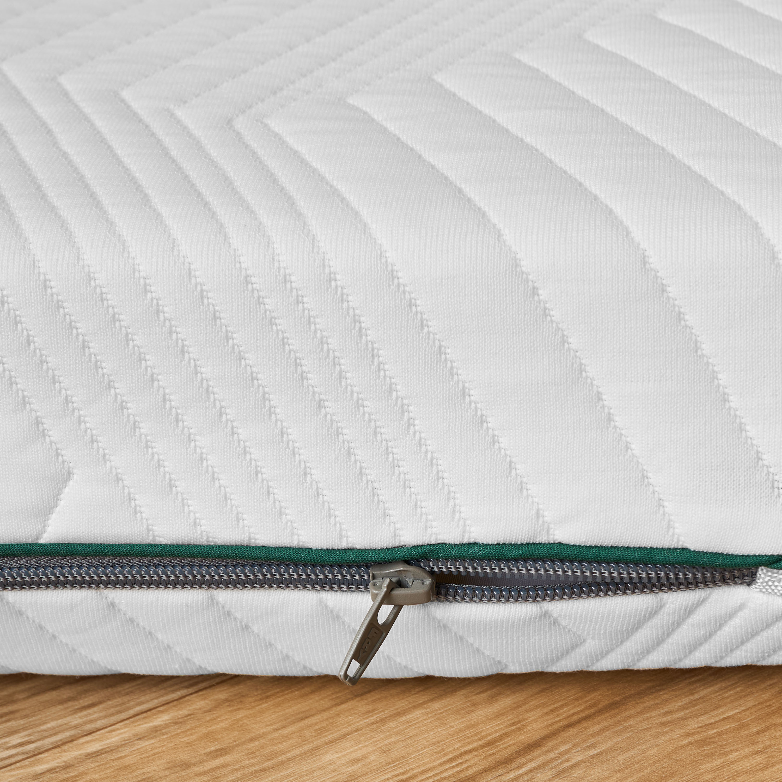 Giggles Baby Mattress with Coolflex Memory Foam, 75x22 cm-baby-nursery-mattresses-image-4