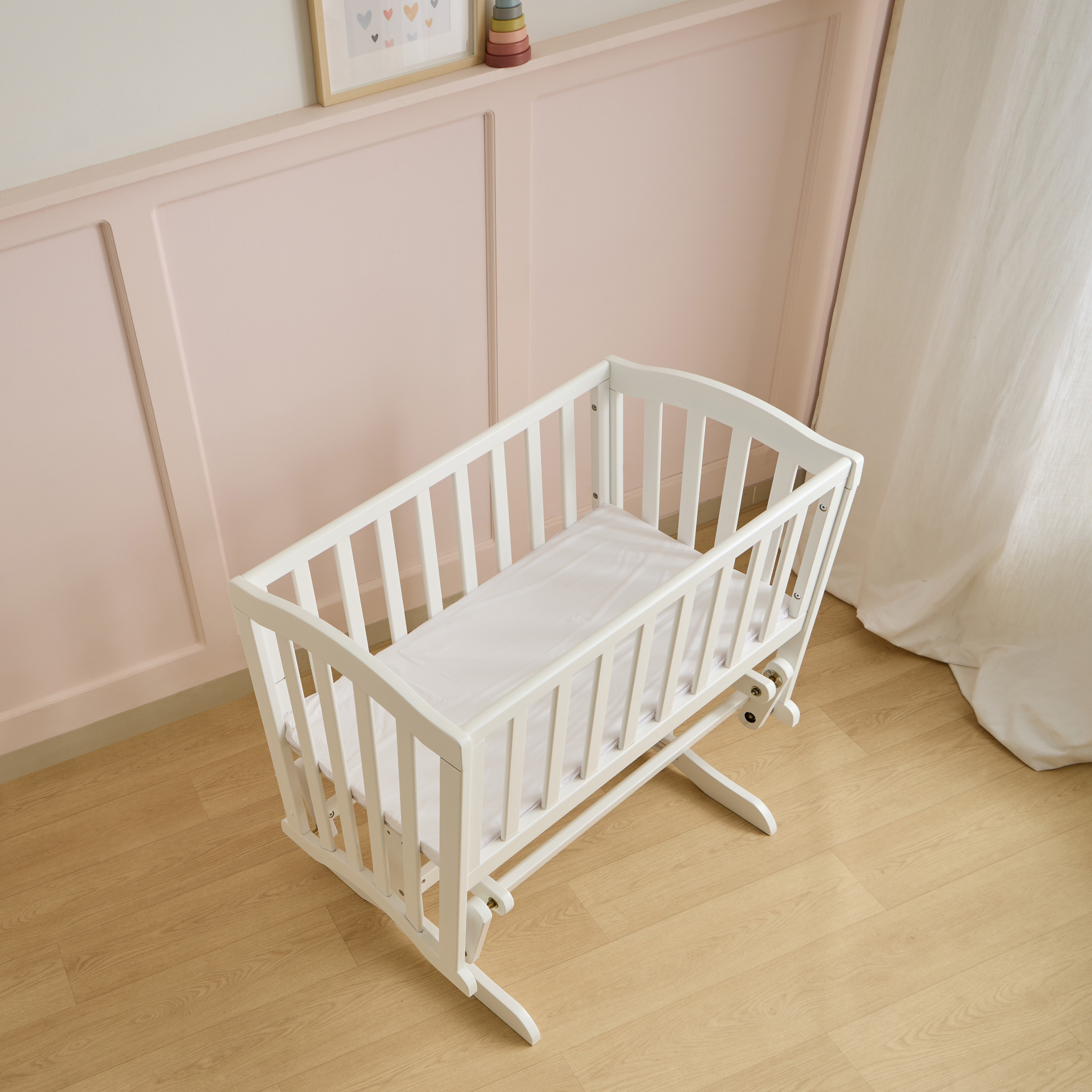 سرير أطفال بأرجوحة متوازية خشب من جيجلز- 72×15×92 سم-baby-nursery-furniture-cribsandbeds-bassinets-image-7
