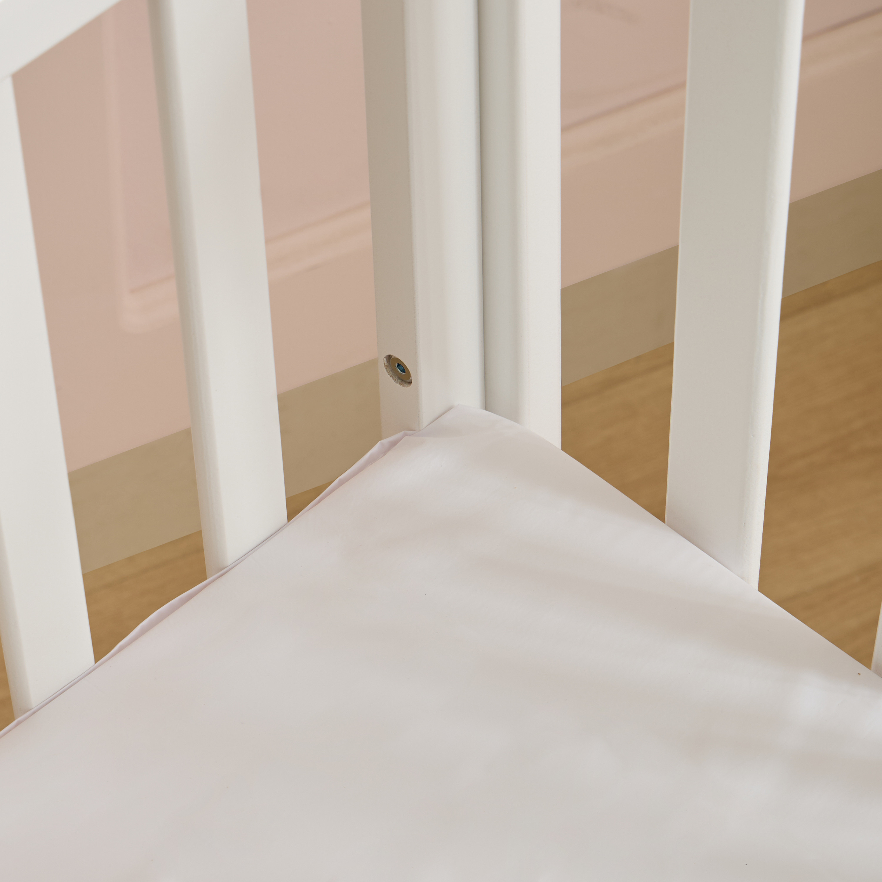 سرير أطفال بأرجوحة متوازية خشب من جيجلز- 72×15×92 سم-baby-nursery-furniture-cribsandbeds-bassinets-image-5