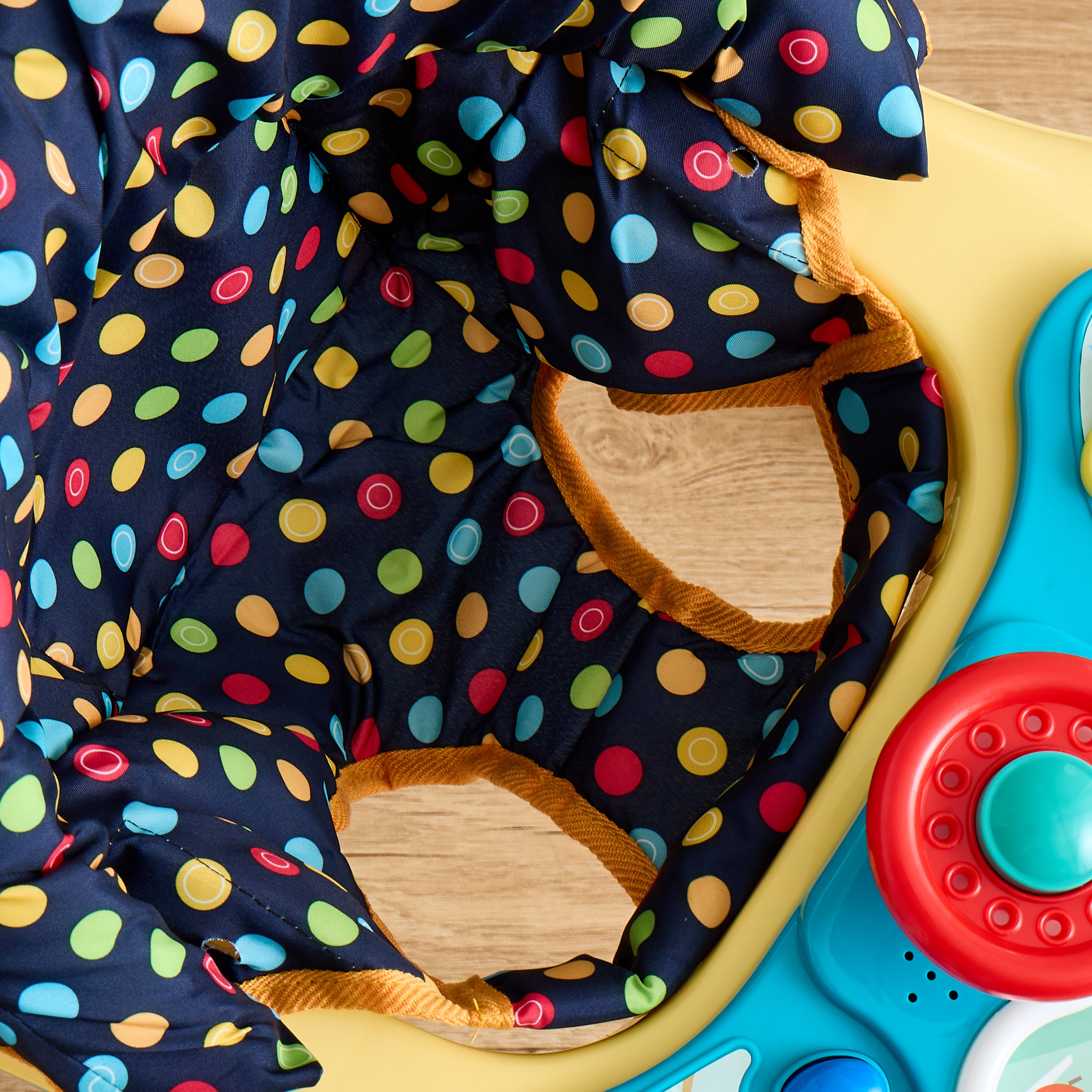 مشاية أطفال بطبعات إكسبو من جونيورز-baby-infantactivity-walkers-image-13