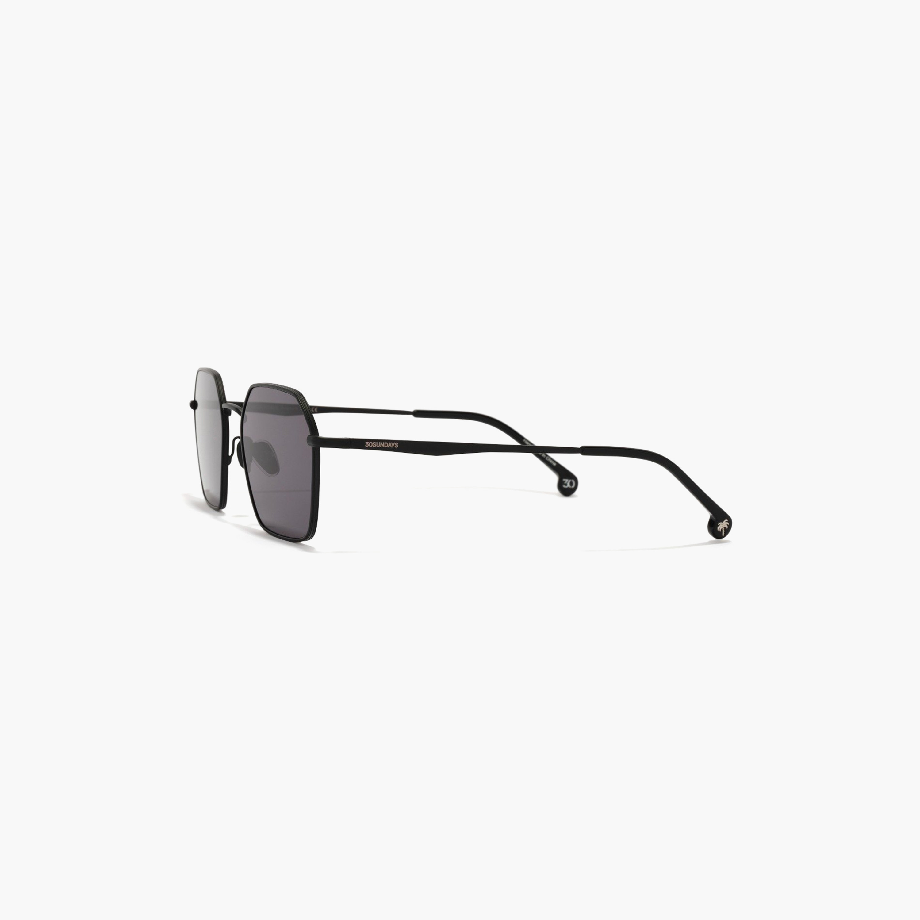 30Sundays Liwa 53 MM Grey Geometric Sunglasses | sm100107-30s-000447-0107-53-men-sunglasses-image-4