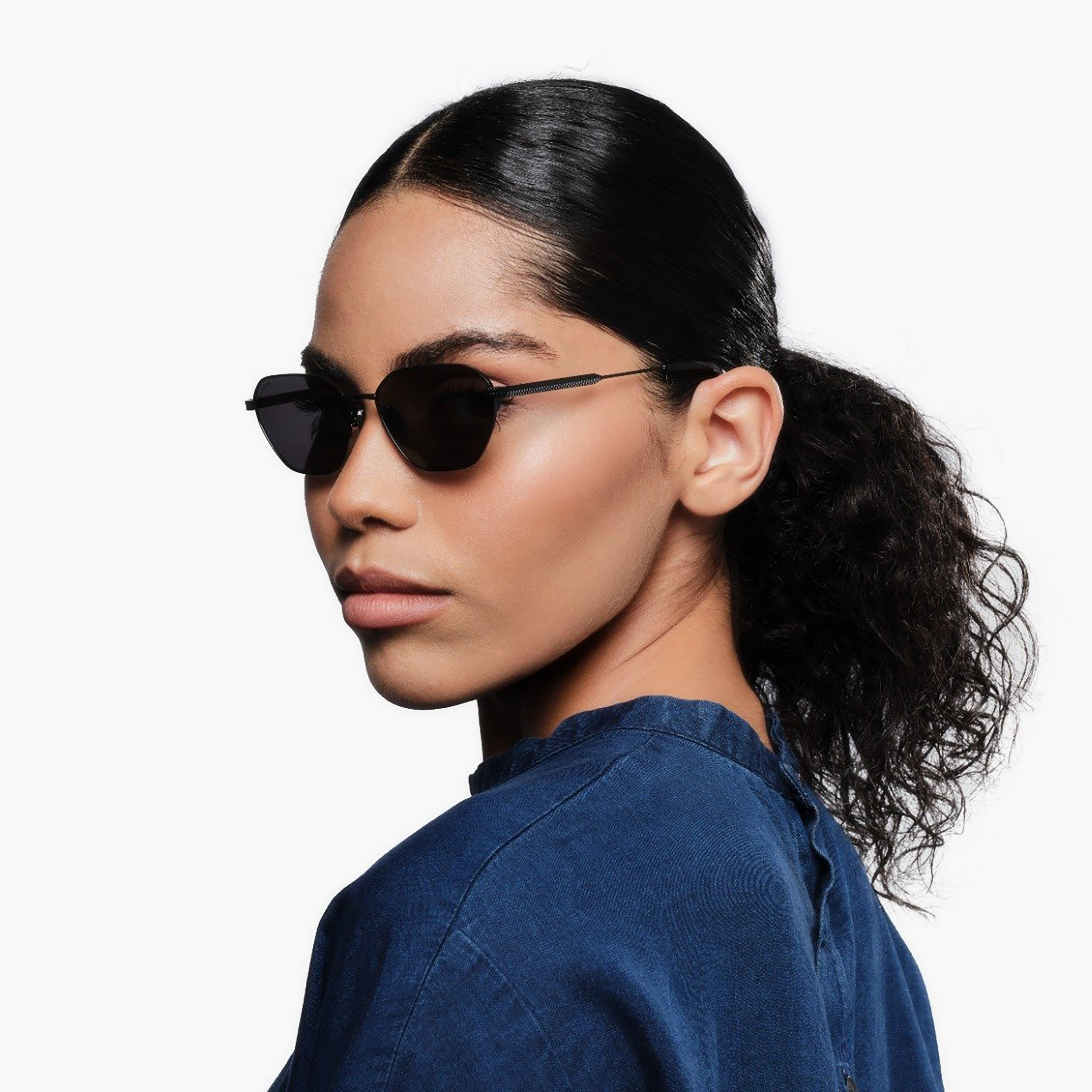 30Sundays Tayma 54 MM Grey Geometric Sunglasses | sw100107-30s-000454-0107-54-women-sunglasses-image-6