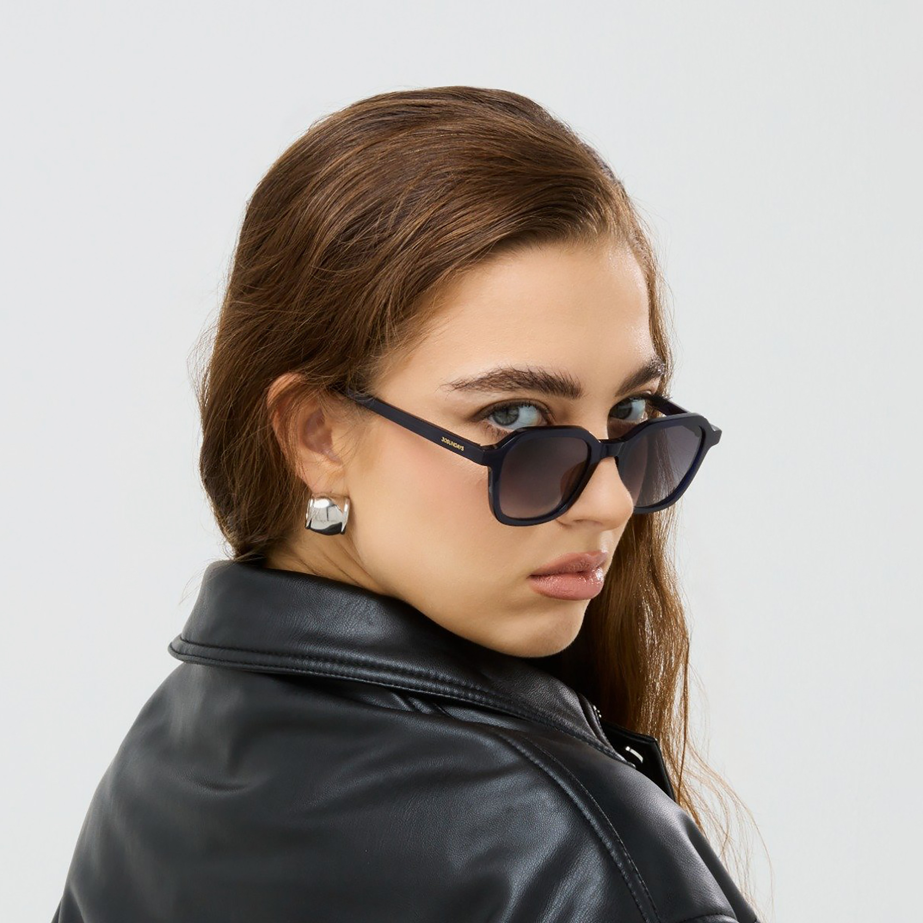 30Sundays Nura 48 MM Grey Square Sunglasses | sw50207-30s-000429-0207-48-women-sunglasses-image-6