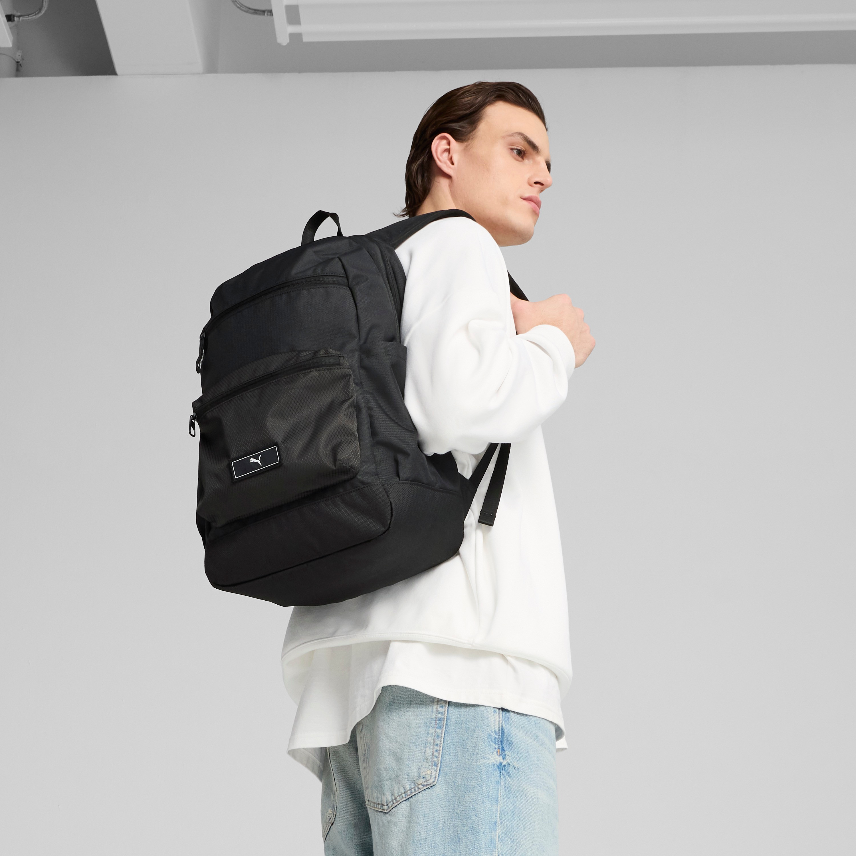 شنطة مدرسية سادة بحمّالات كتف قابلة للتعديل وسحّاب إغلاق من بوما-school-bagsandbackpacks-backpacks-image-2