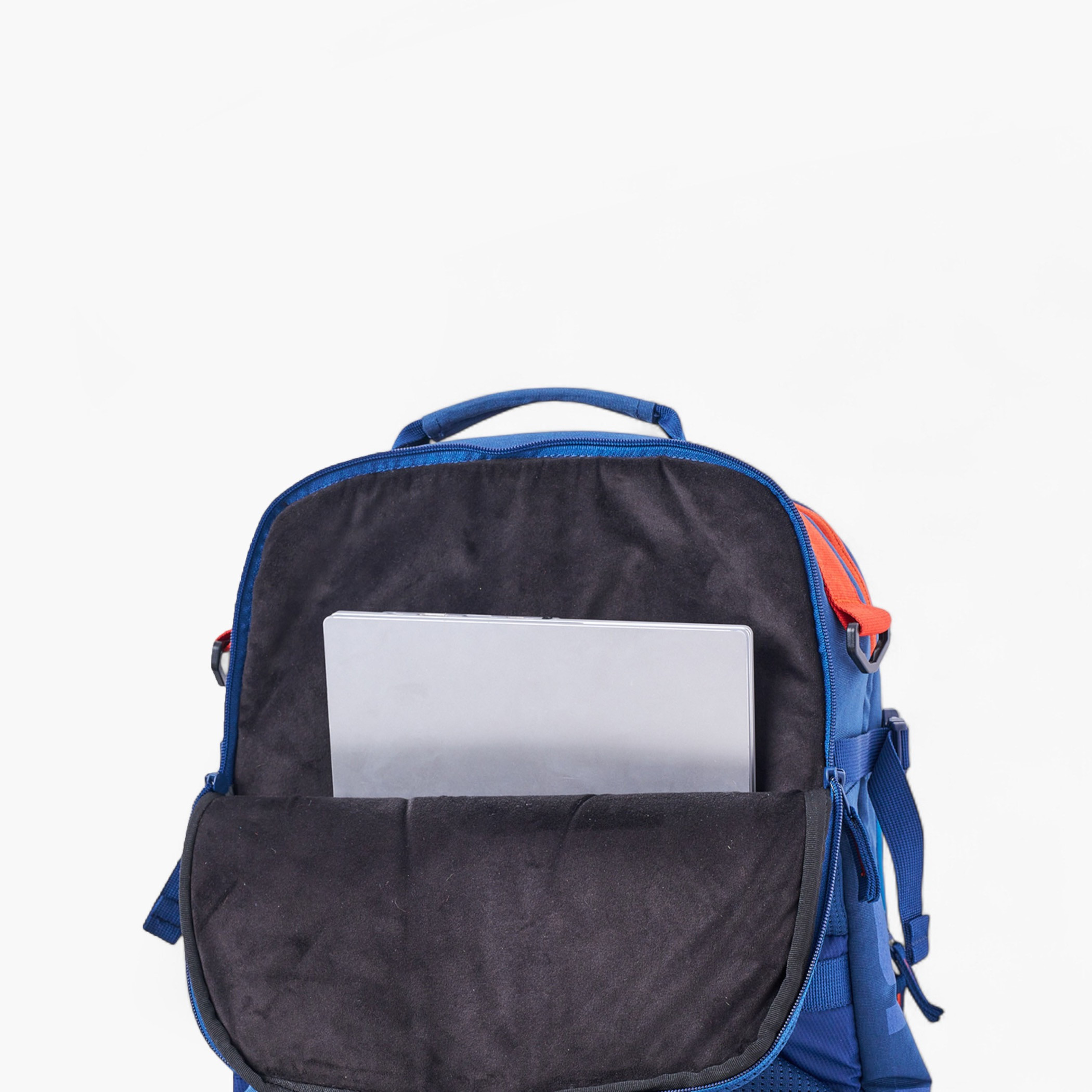 Wildcraft Solid Backpack with Adjustable Shoulder Straps - 21x33x48 cm-school-bagsandbackpacks-backpacks-image-15