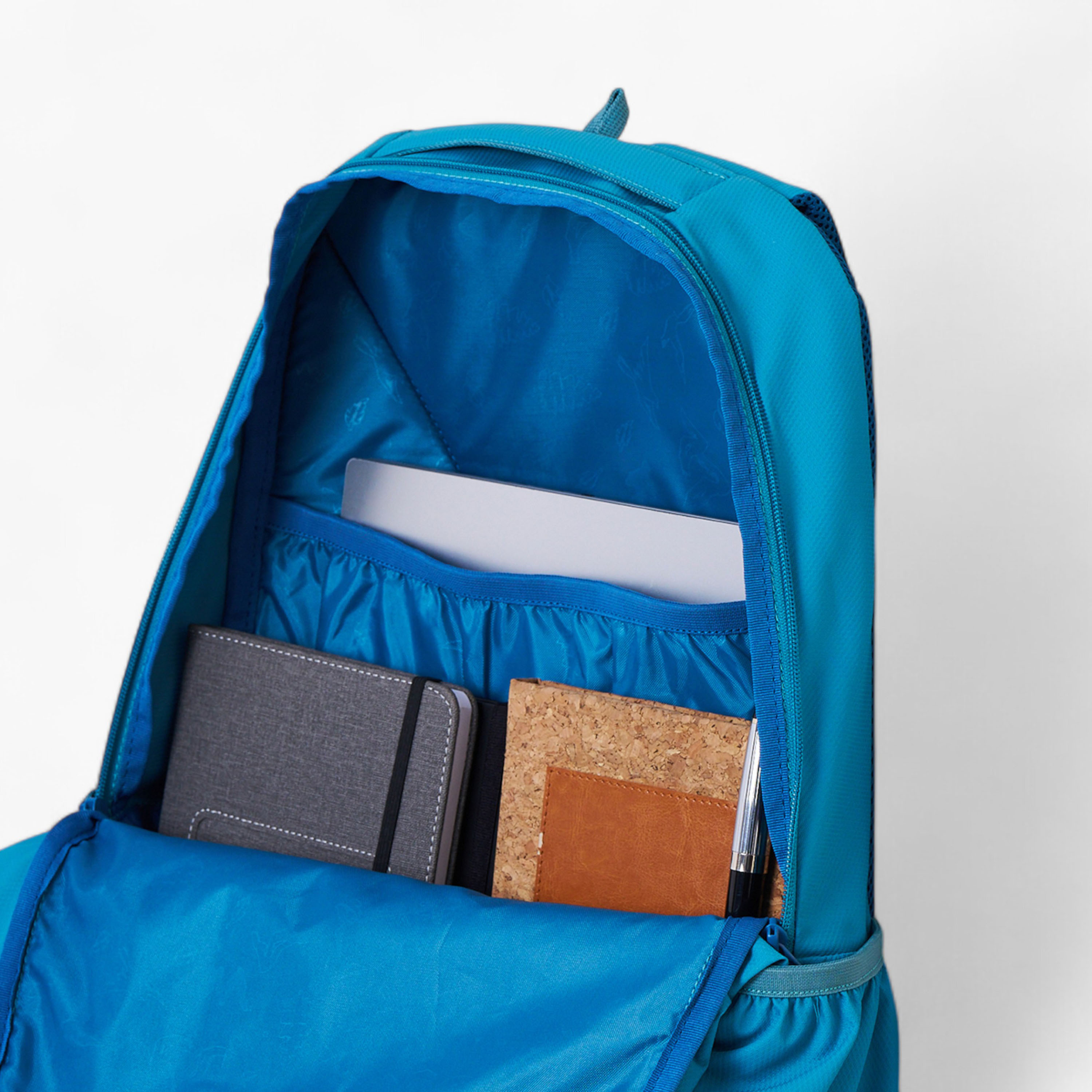 شنطة مدرسية بطبعات جرافيك وحمالات كتف قابلة للتعديل من وايلدكرافت - 21×34×48 سم-school-bagsandbackpacks-backpacks-image-10