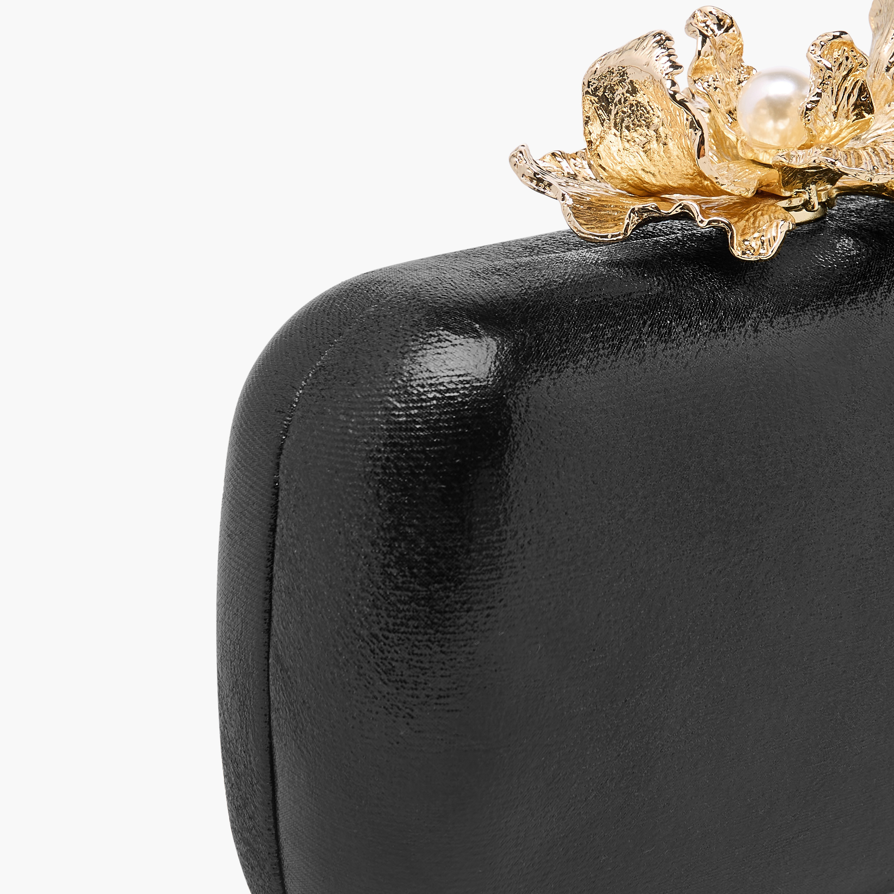 شنطة كلاتش بزينة أزهار وحزام سلسلة قابل للفصل من ساشا-women-bagsandwallets-handbags-image-6