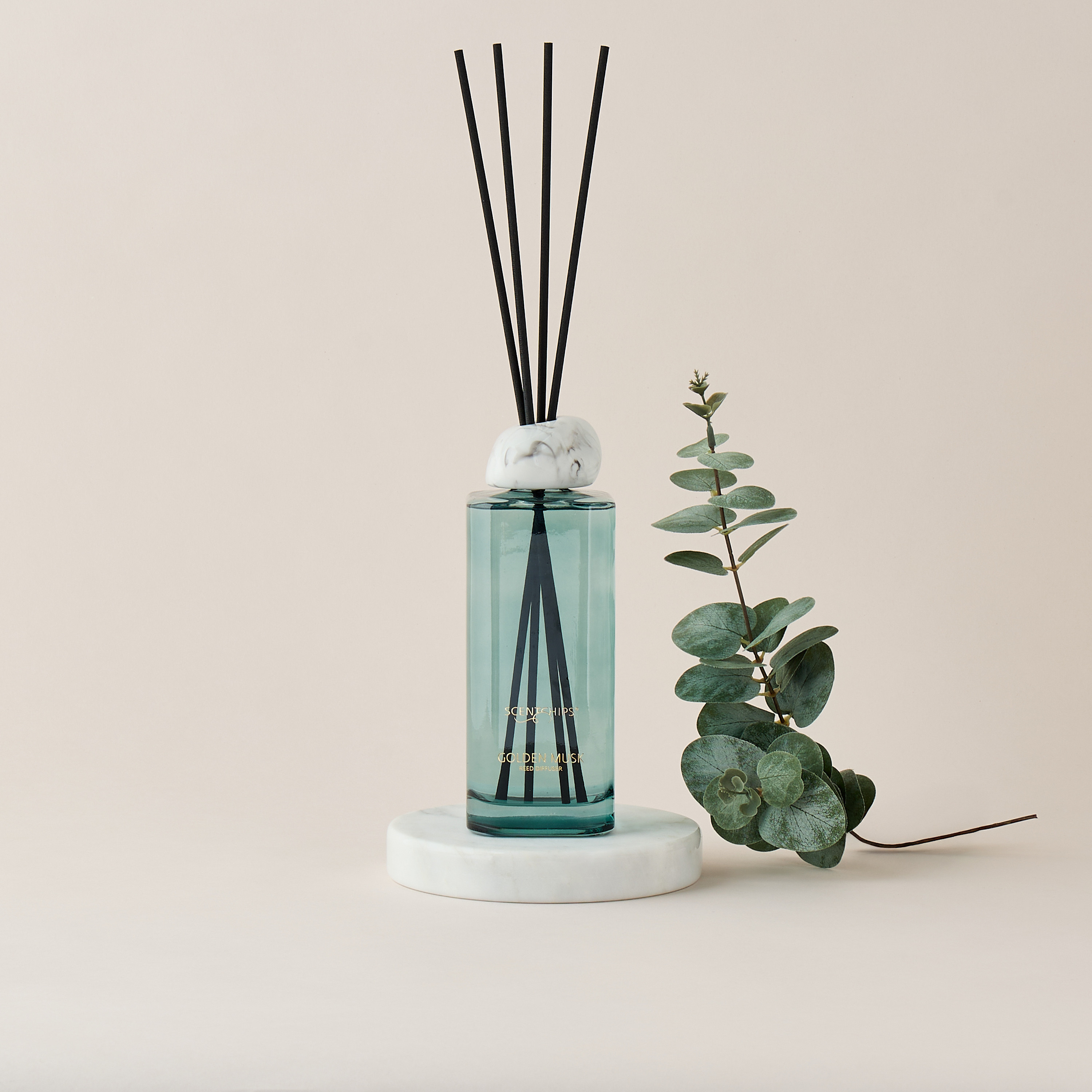 Scent.d London Sweet Vanilla Reed Diffuser - 500 ml-household-homefragrance-reeddiffusers-image-1