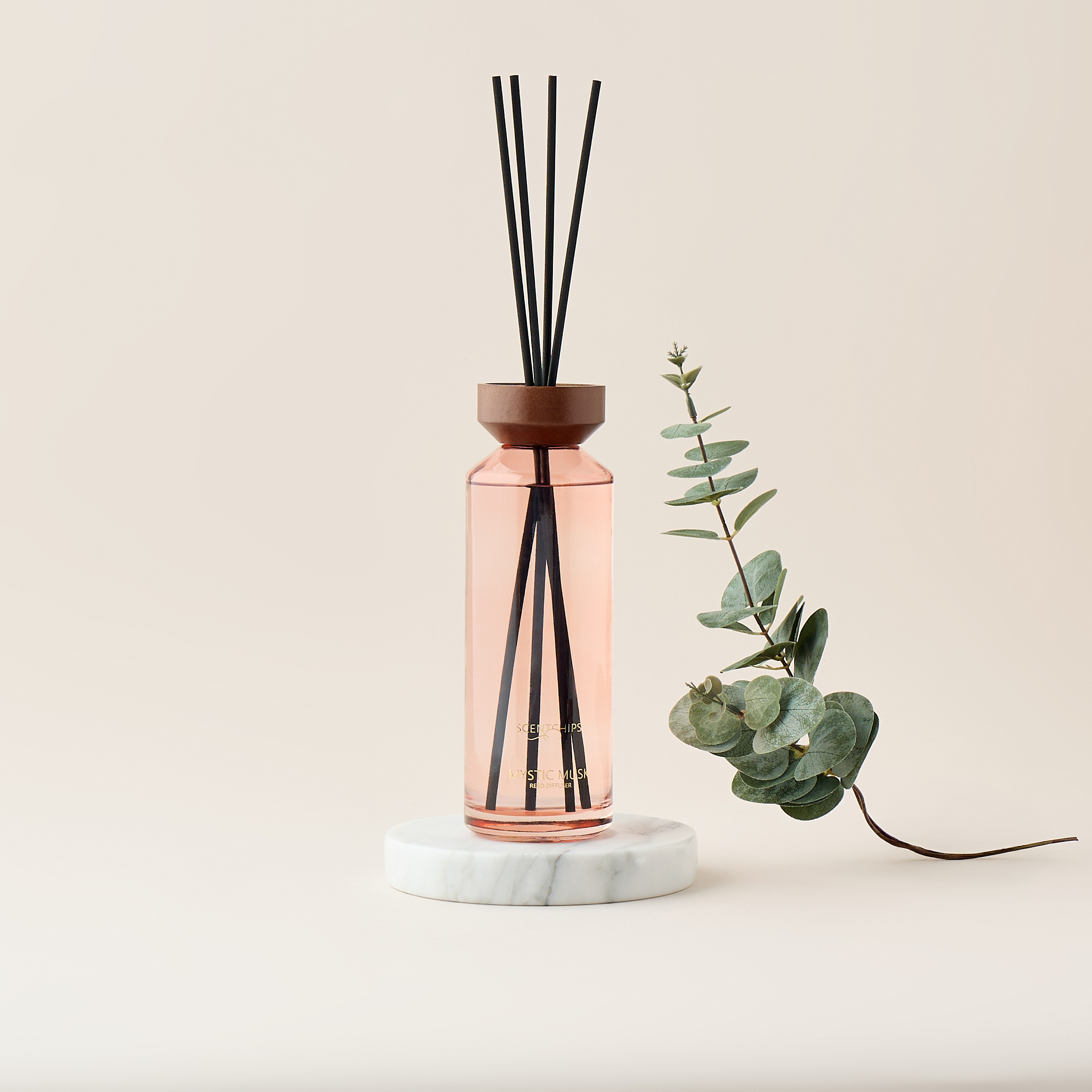 Scent.d London Sweet Vanilla Reed Diffuser - 500 ml-household-homefragrance-reeddiffusers-image-1