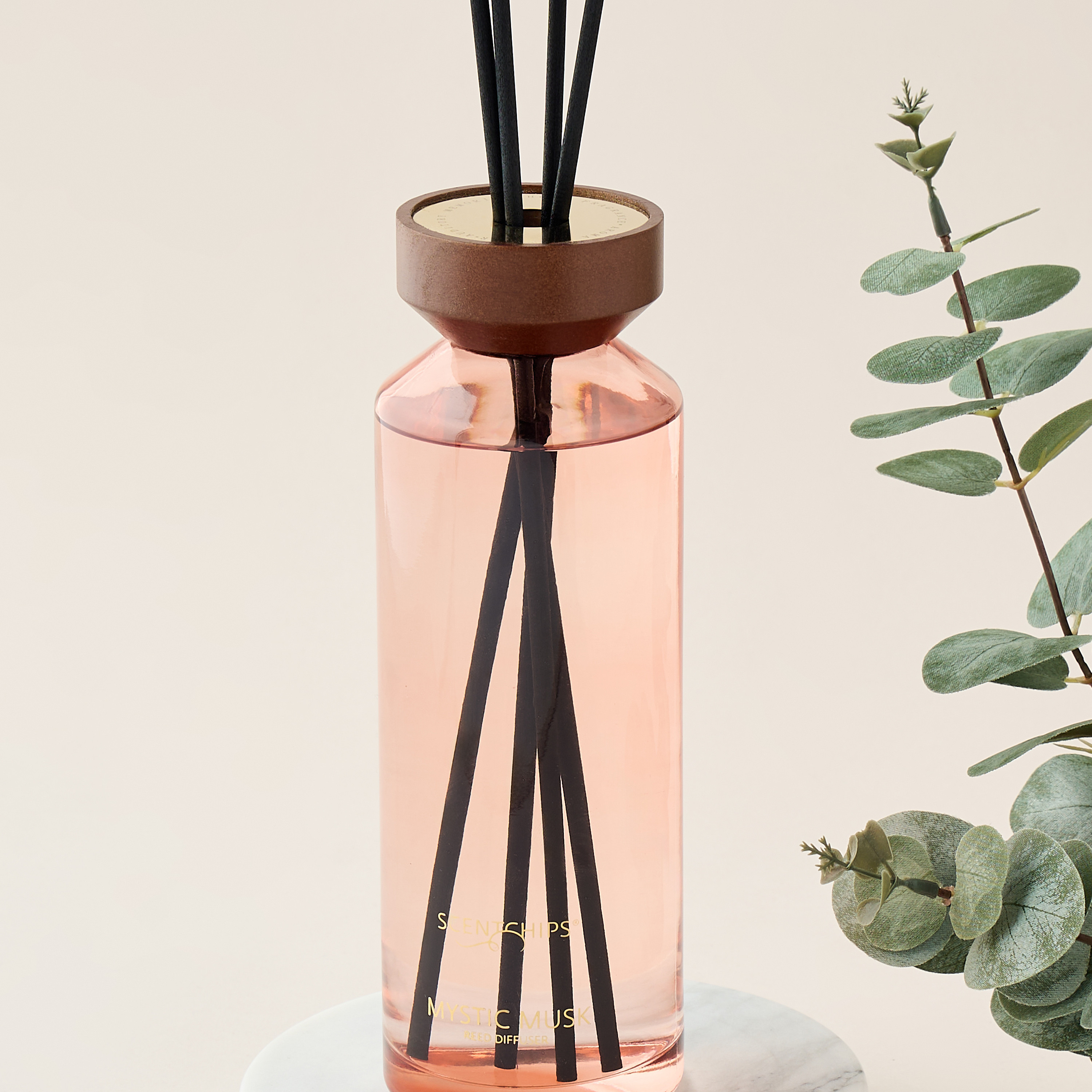 Scent.d London Sweet Vanilla Reed Diffuser - 500 ml-household-homefragrance-reeddiffusers-image-2