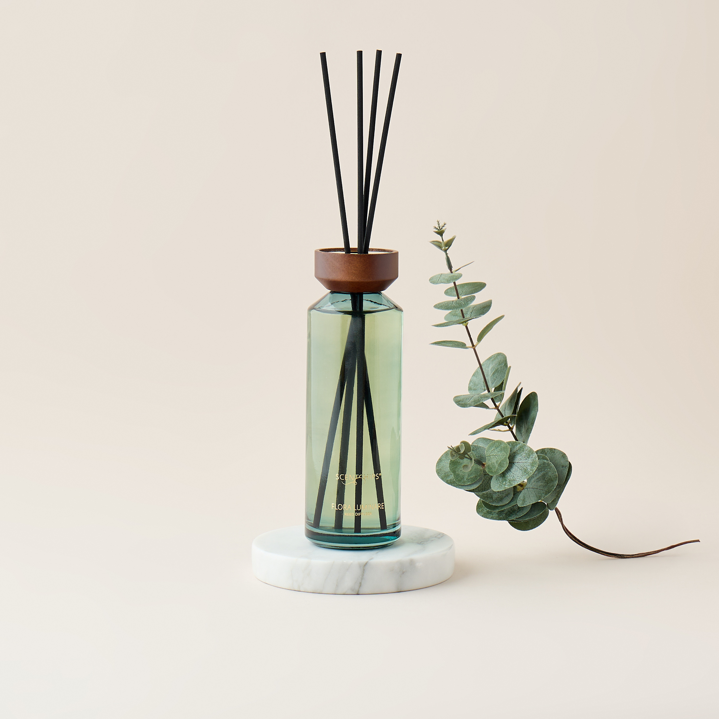 Scent.d London Sweet Vanilla Reed Diffuser - 500 ml-household-homefragrance-reeddiffusers-image-1