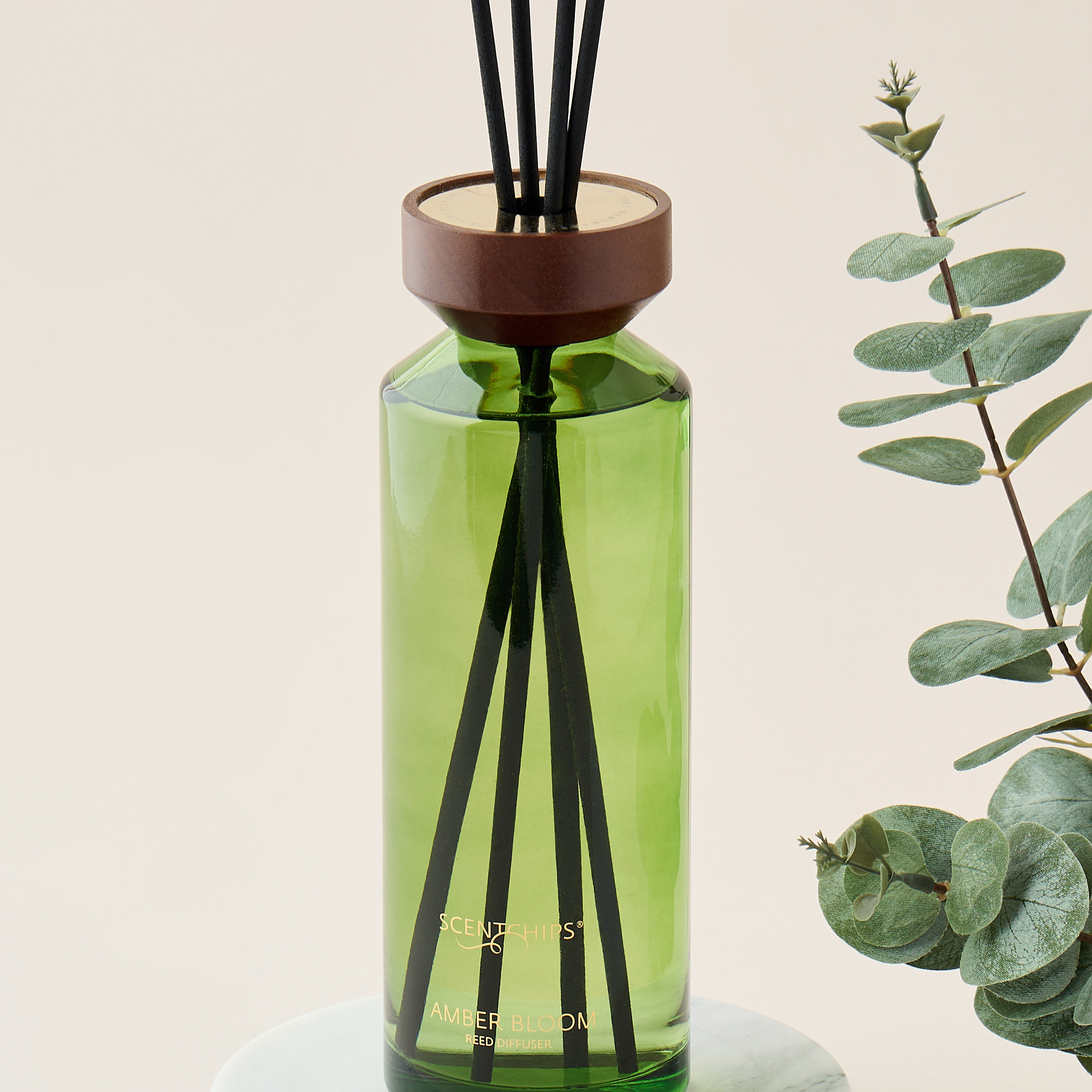 Scent.d London Sweet Vanilla Reed Diffuser - 500 ml-household-homefragrance-reeddiffusers-image-2