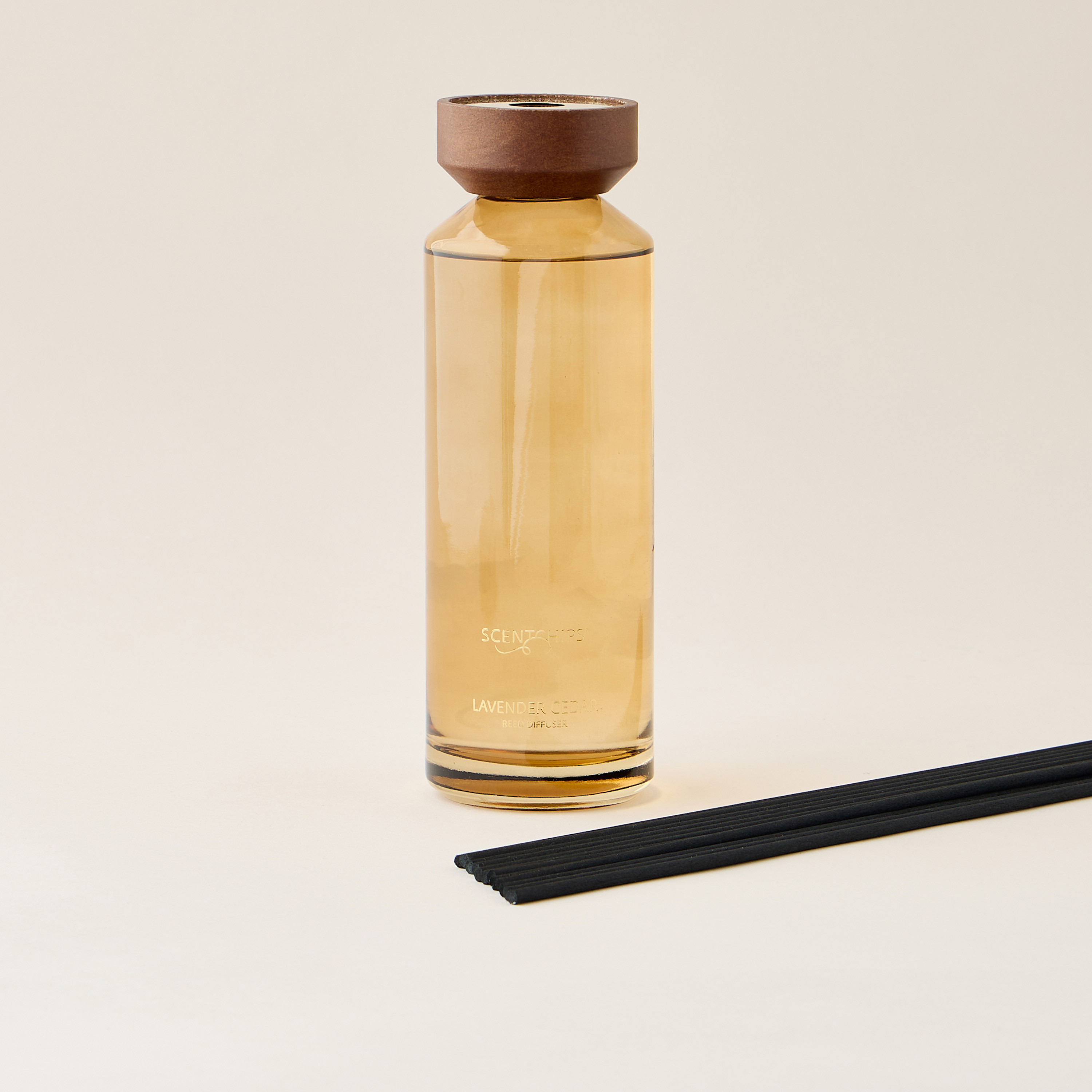 Scent.d London Sweet Vanilla Reed Diffuser - 500 ml-household-homefragrance-reeddiffusers-image-3