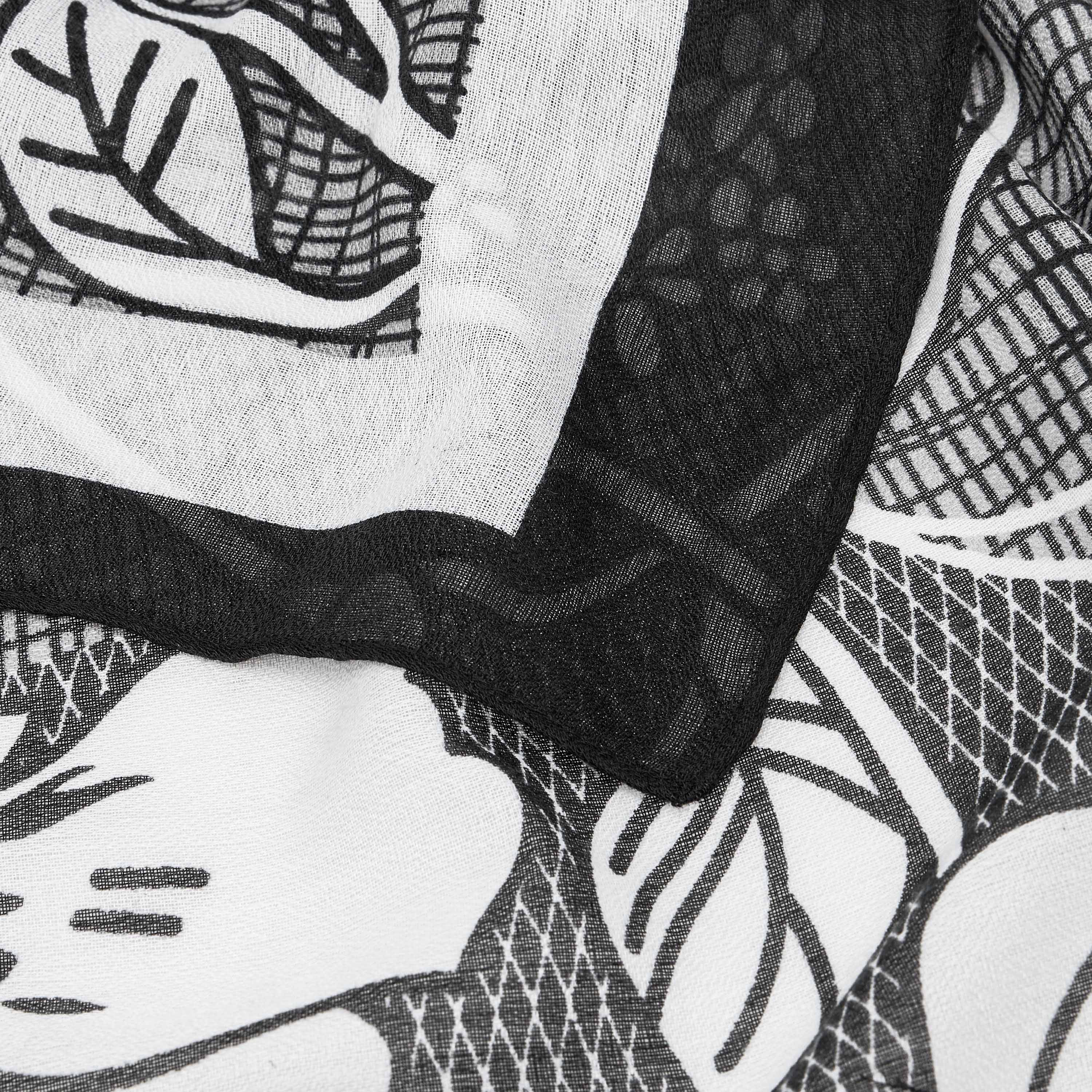 وشاح بطبعات زهرية - 185x60 سم-women-clothingaccessories-scarves-image-8