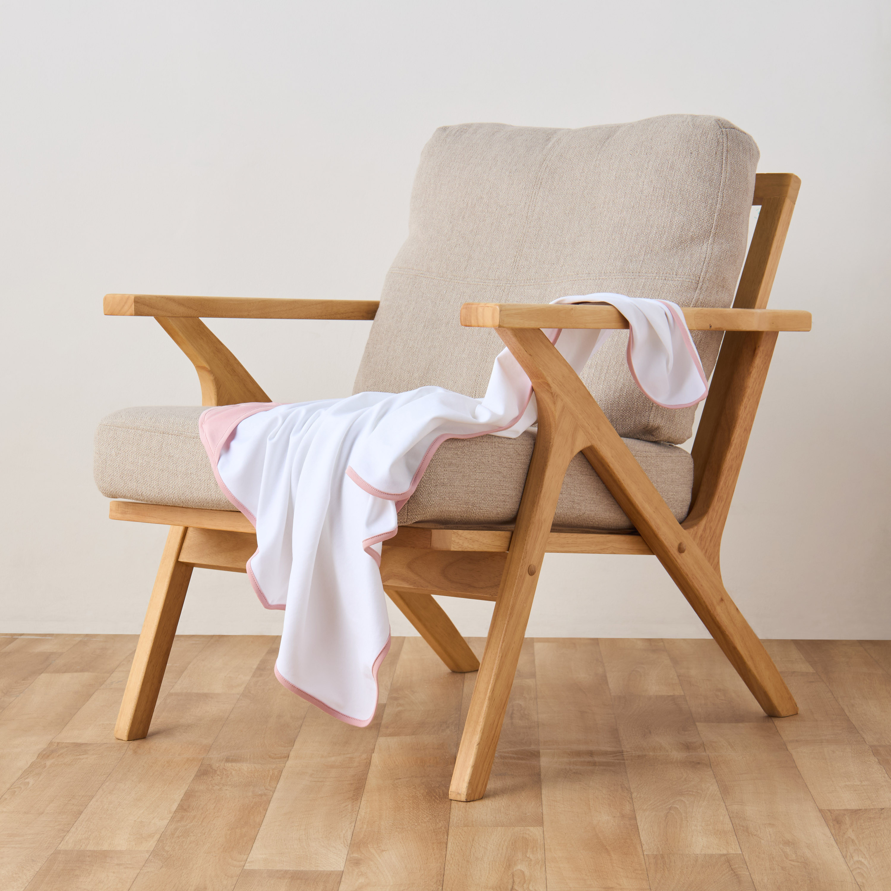 Giggles Blanket with Hood, 80x80 cm-baby-nursery-blanketsandswaddles-blanketsandquilts-image-2
