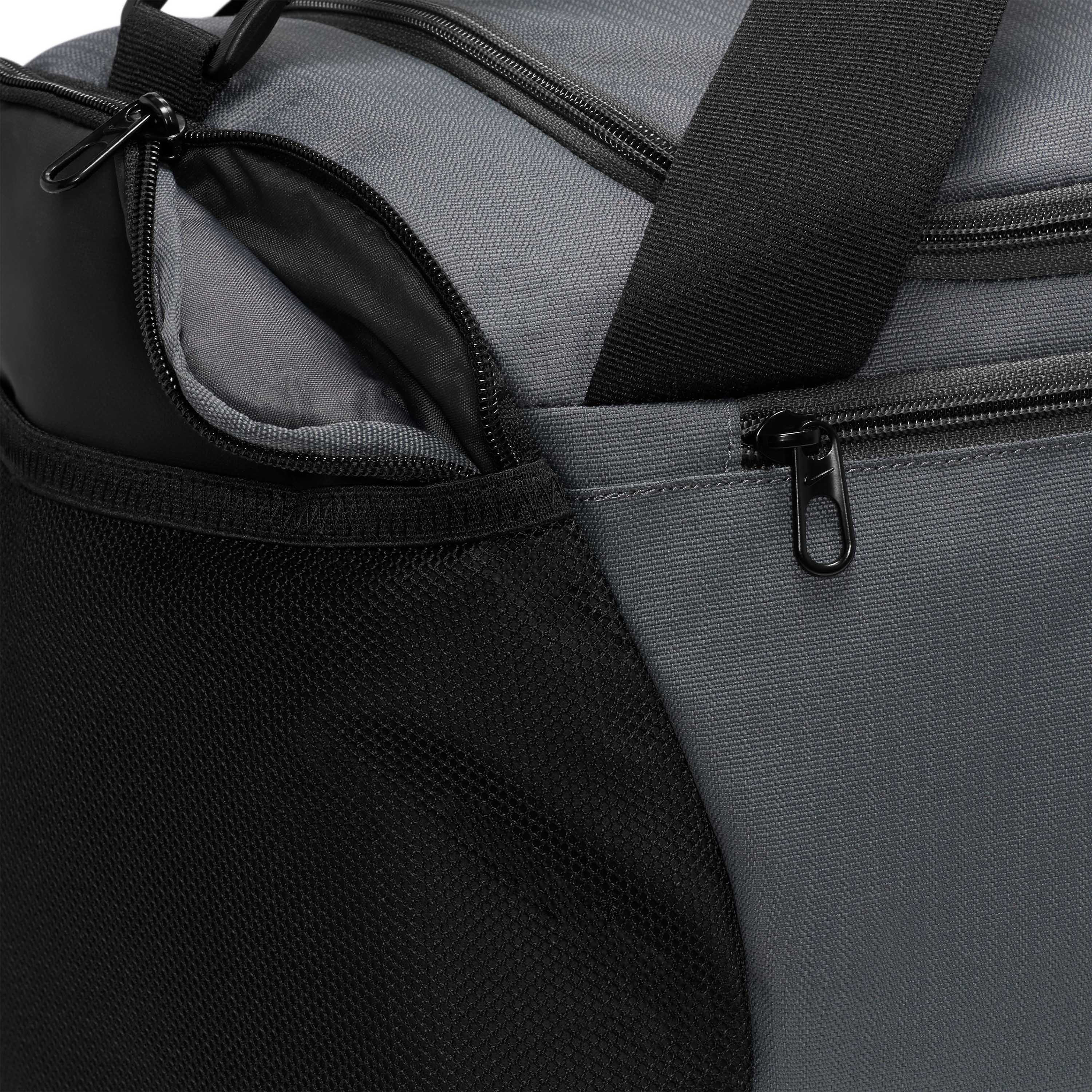 Nike Men's Brasilia 9.5 Training Duffel Bag, Small, 41L NKDM3976 | OE-sports-men-accessories-image-6