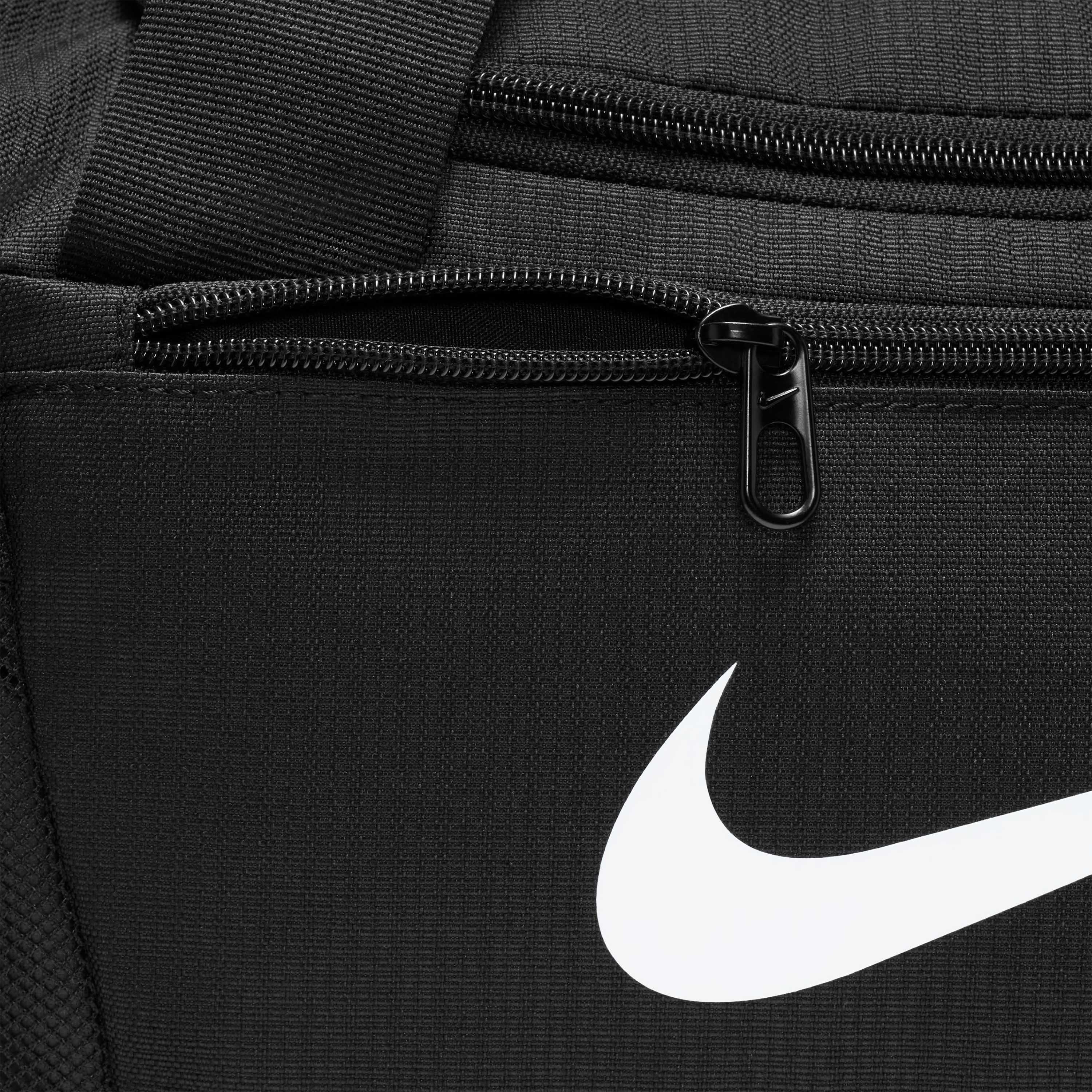 نايكي- شنطة دافل برازيليا 9.5 للتدريب، صغيرة جدًا، 25 لترًا NKDM3977 | OE-sports-men-accessories-image-7